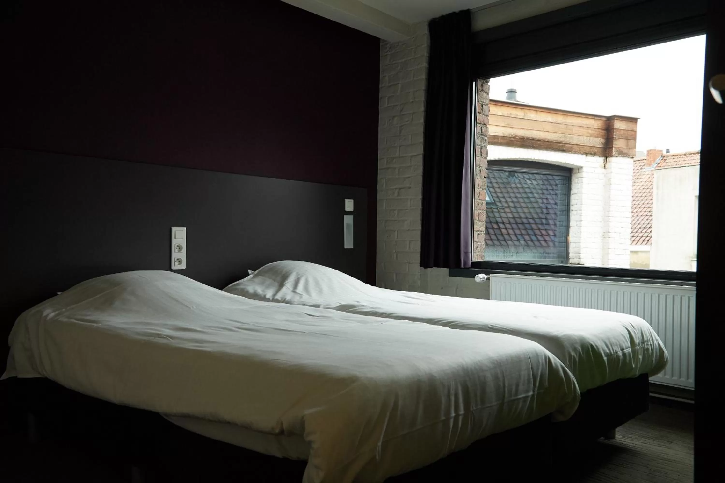 Bedroom, Bed in Focus Budget