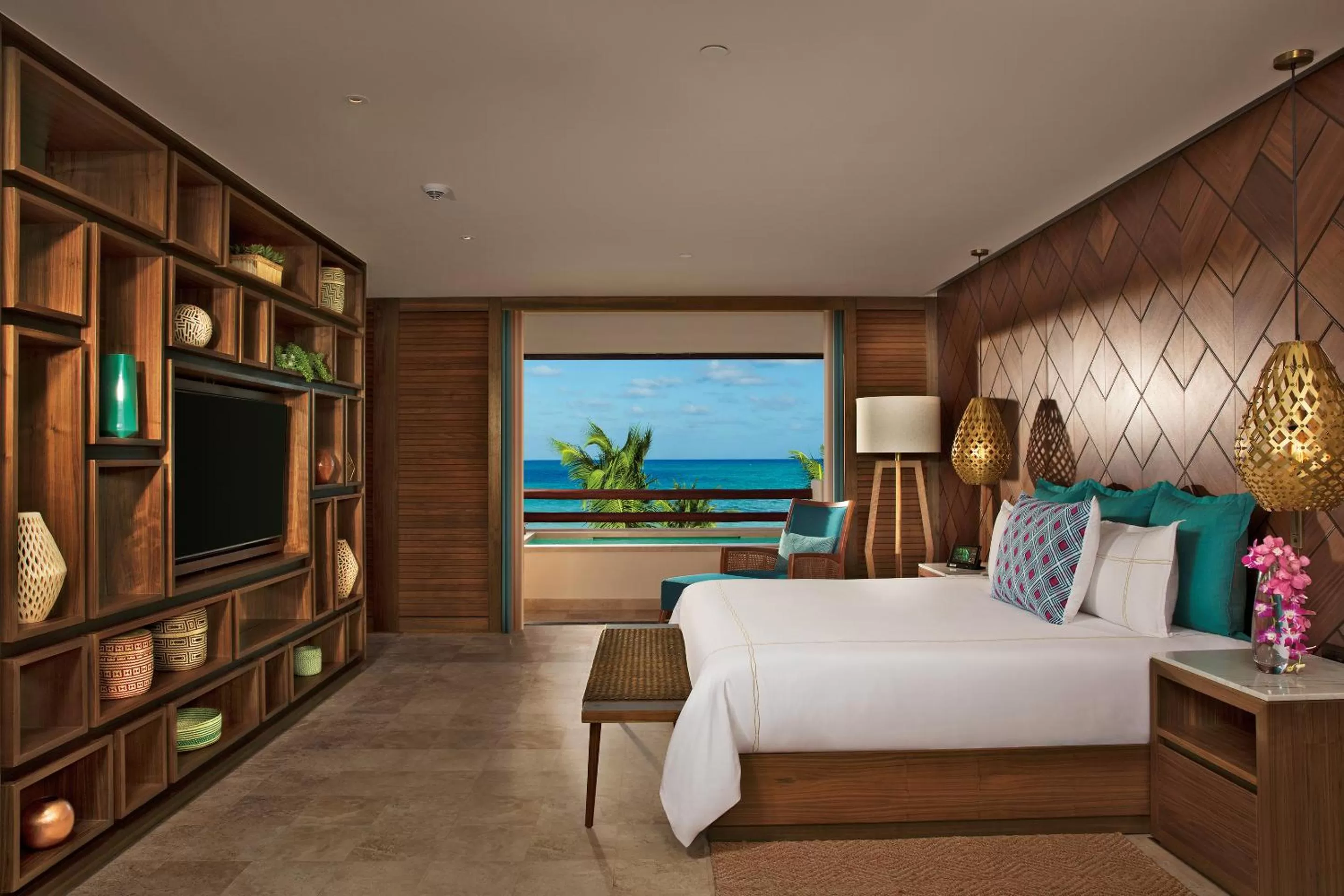 Bed in Secrets Maroma Beach Riviera Cancun - Adults only