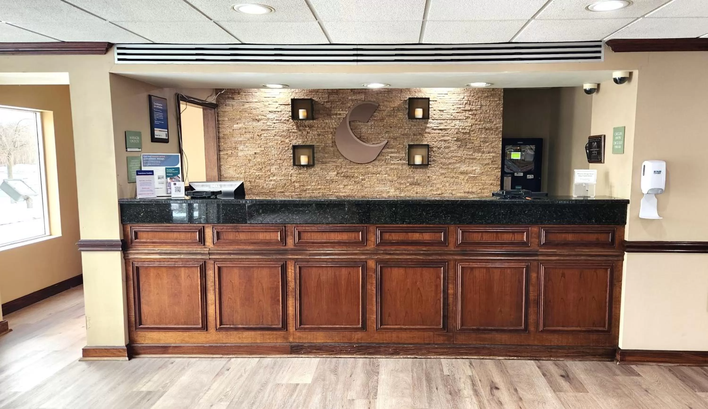 Lobby or reception in Comfort Inn & Suites Mount Pocono