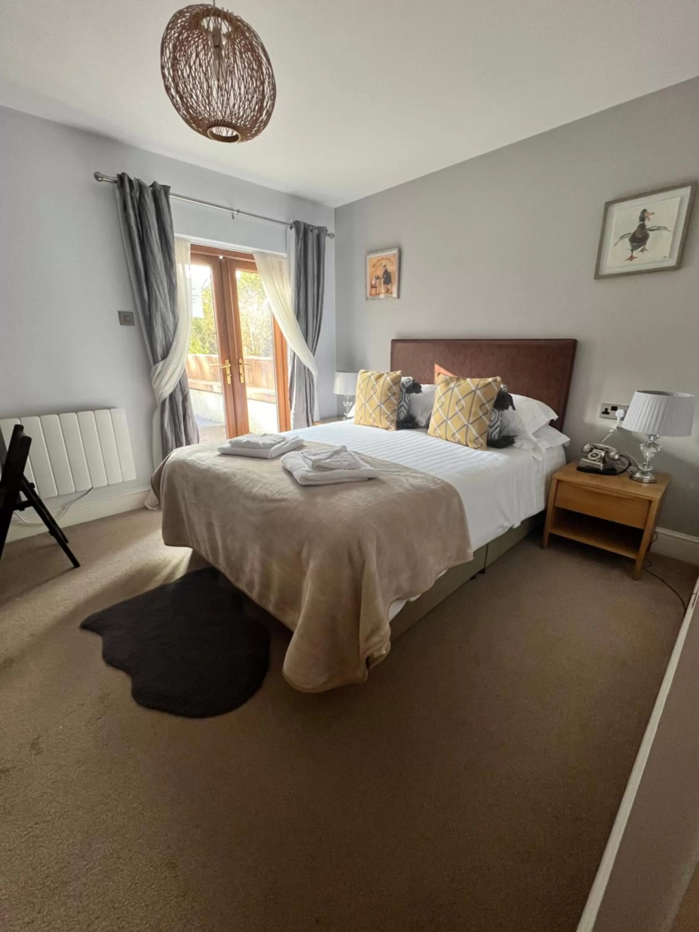 Bed in The Gower Hotel