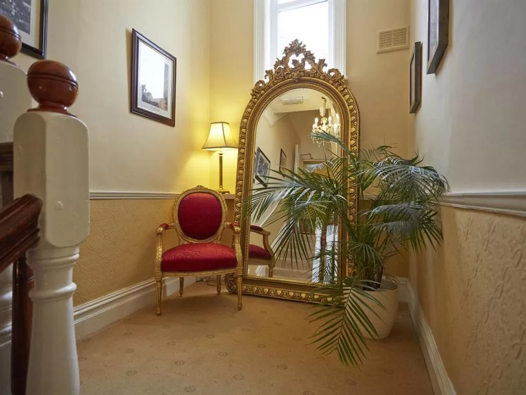 Lobby or reception in Somerville House