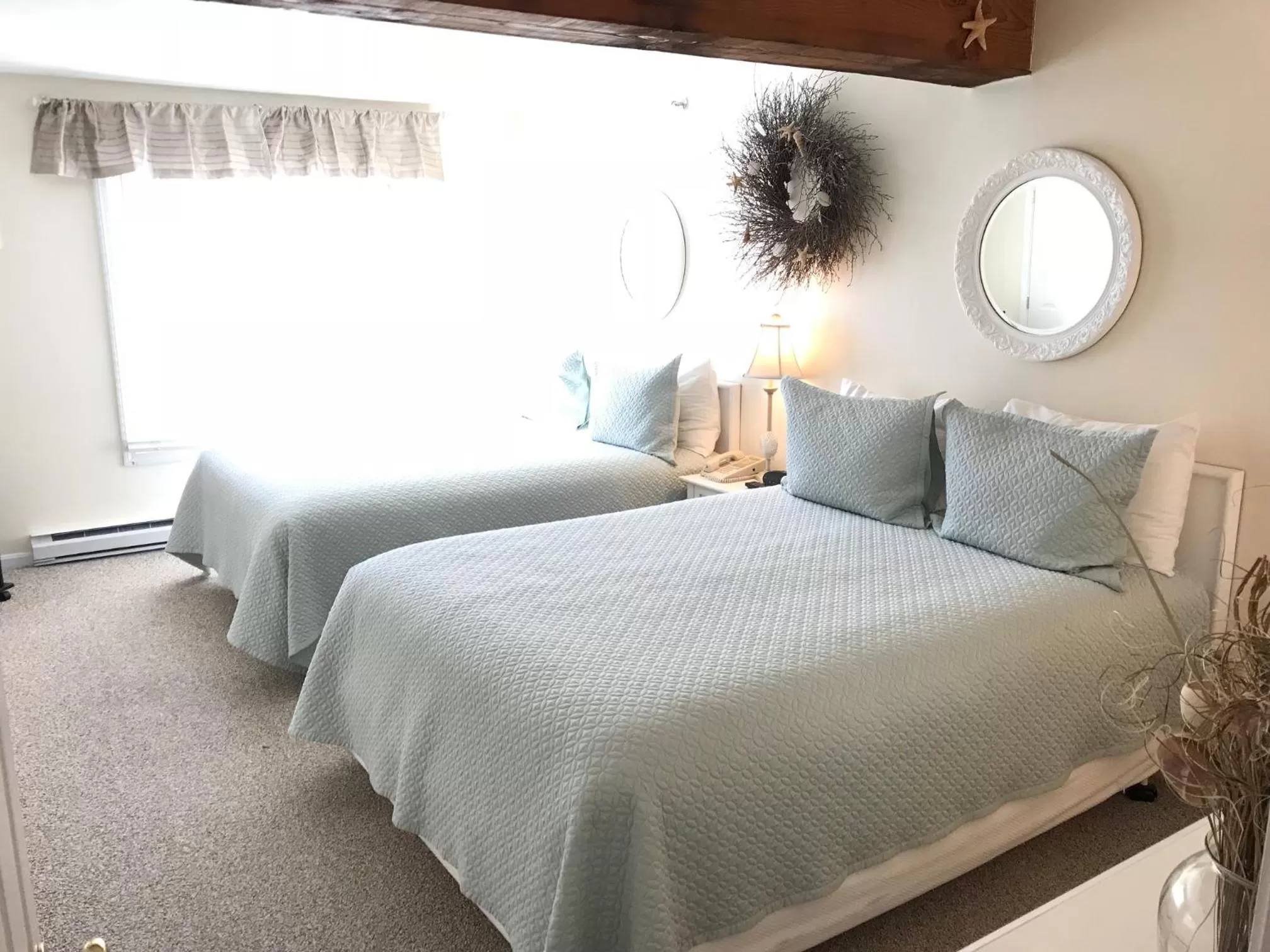 Bedroom, Bed in Elmwood Resort Hotel