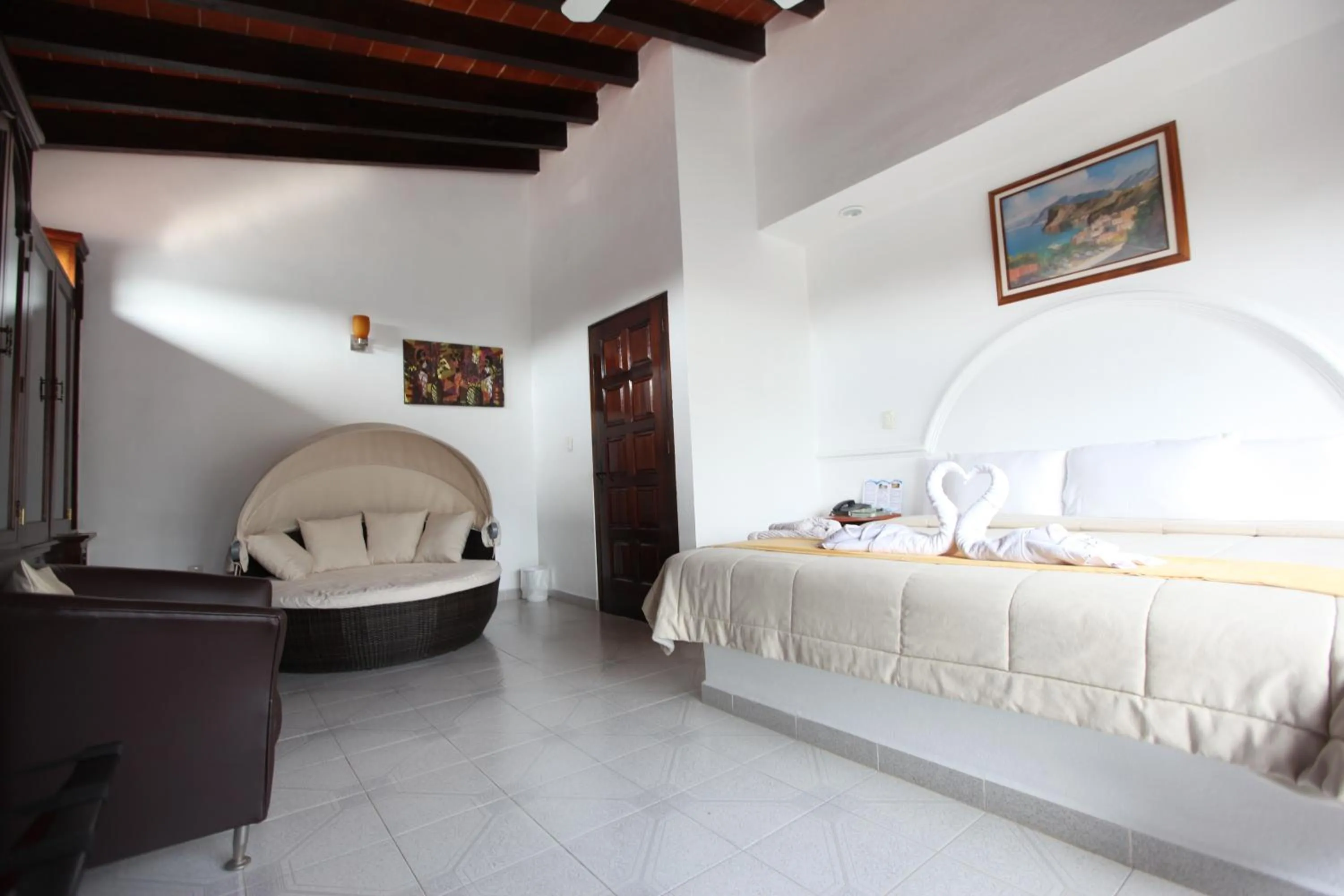 Photo of the whole room, Bed in La Capilla Hotel Boutique