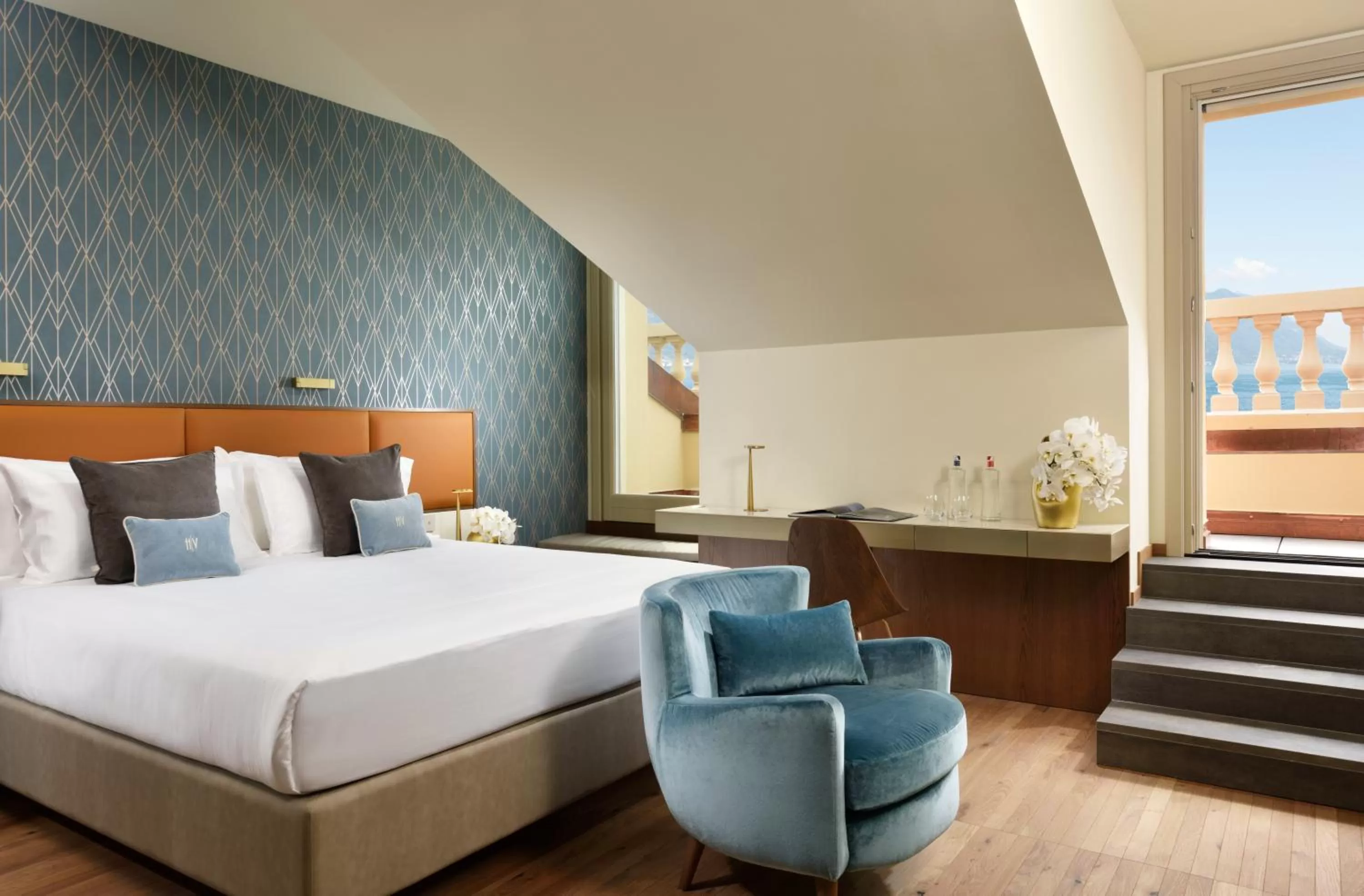 Double Room with Lake View in Grand Hotel Victoria concept & spa, by R Collection Hotels