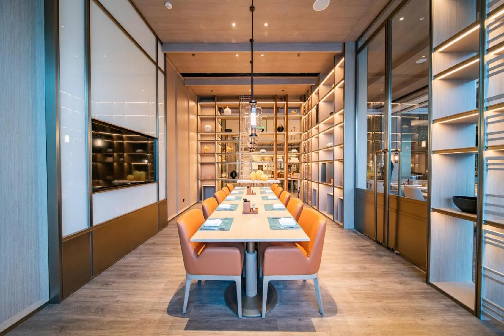 Restaurant/places to eat in HUALUXE Xi'an Chanba by IHG