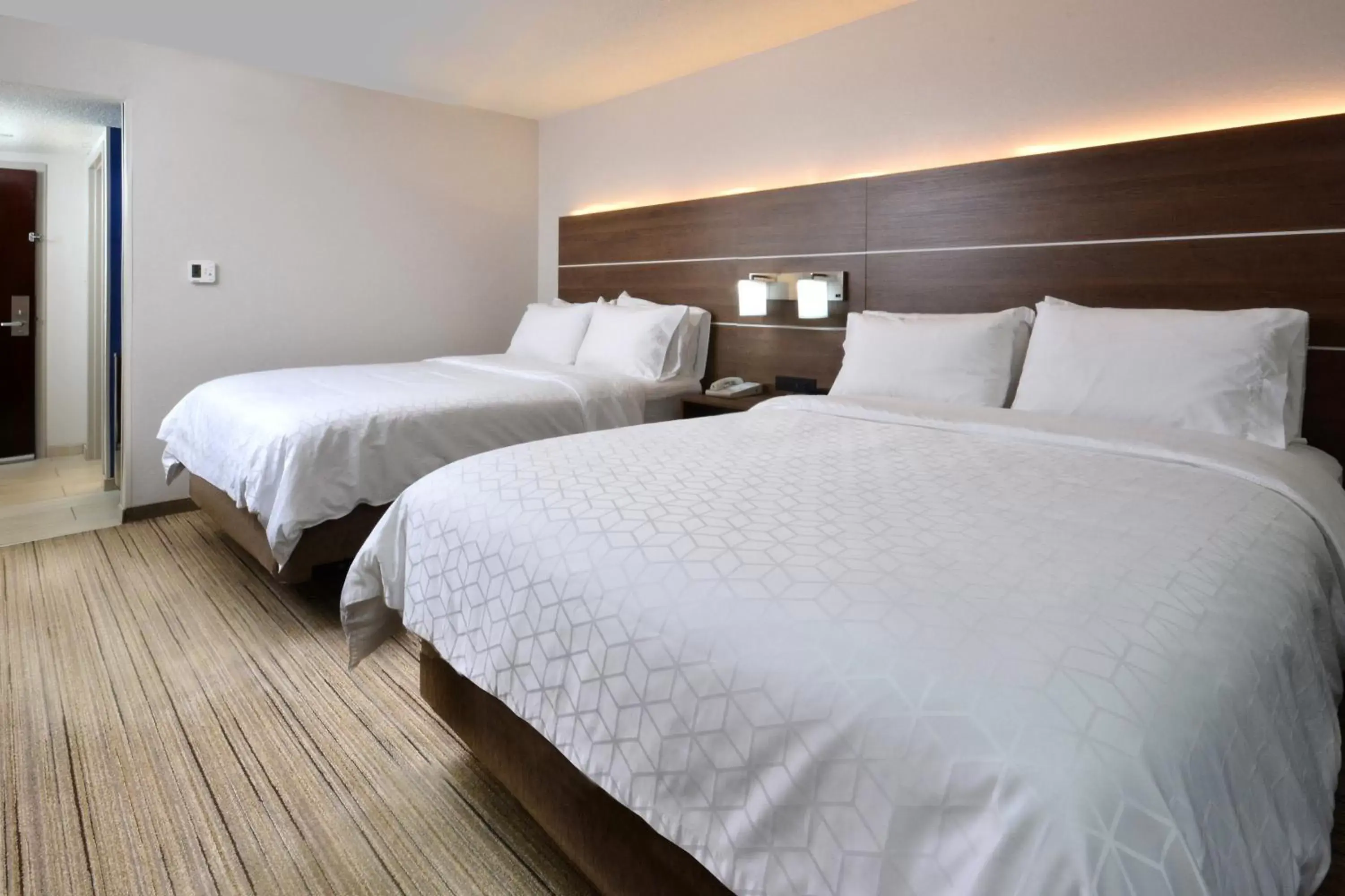 Deluxe Double Room with Two Double Beds - Non-Smoking in Holiday Inn Express Durham, an IHG Hotel Deluxe Double Room with Two Double Beds - Non-Smoking in Holiday Inn Express Durham, an IHG Hotel