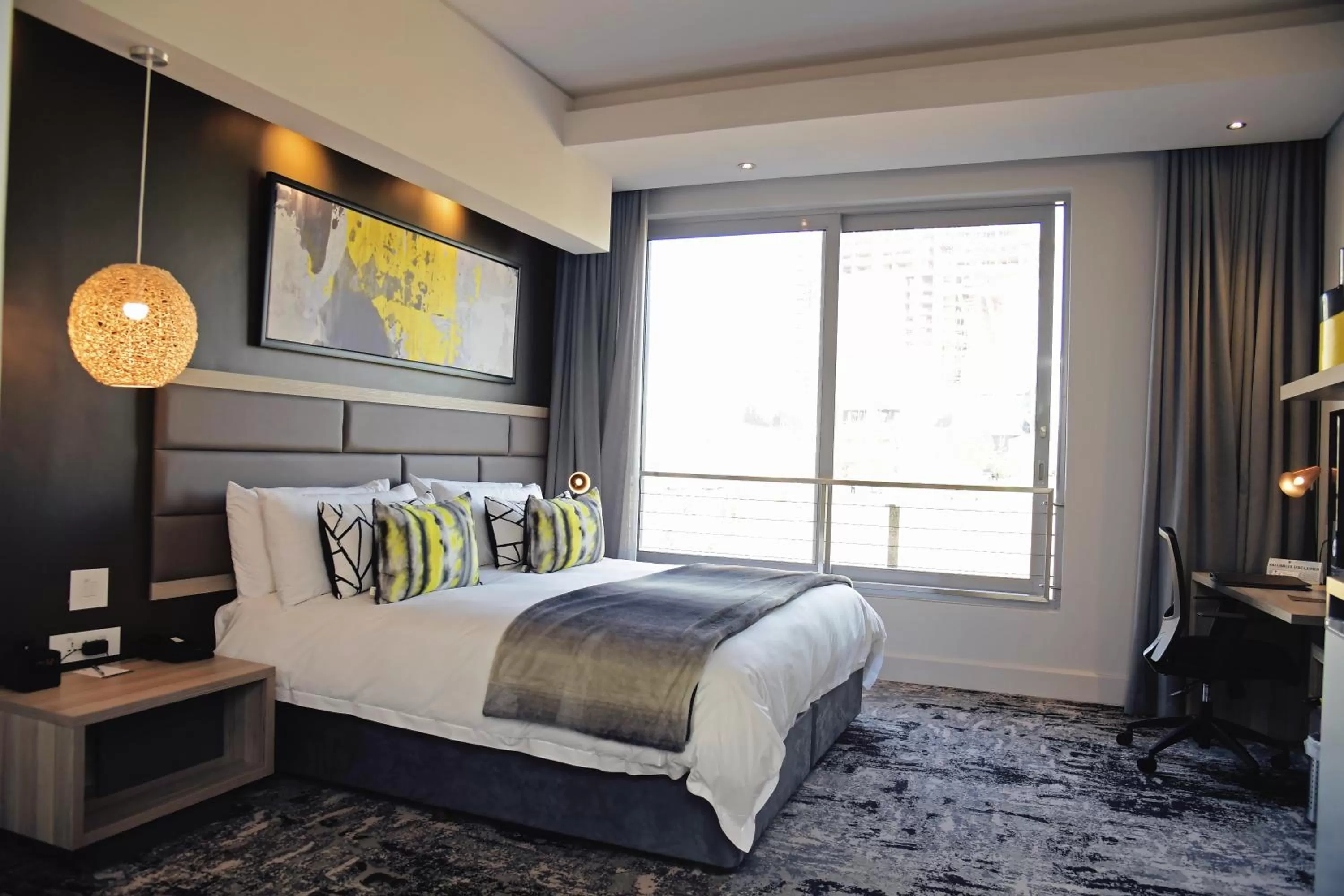 Bedroom, Bed in The Capital Menlyn Maine