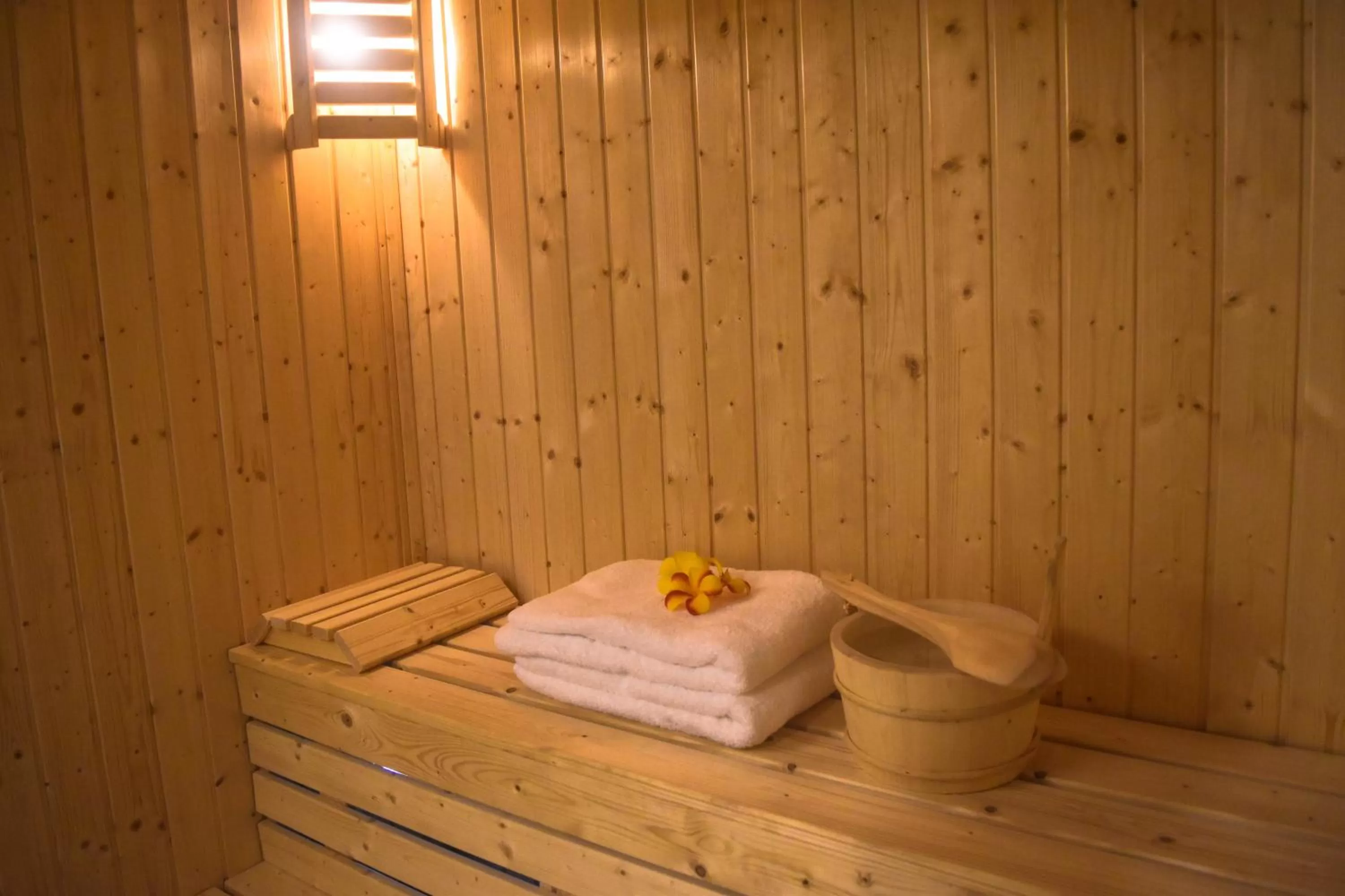 Sauna in Best Western Chinatown Hotel