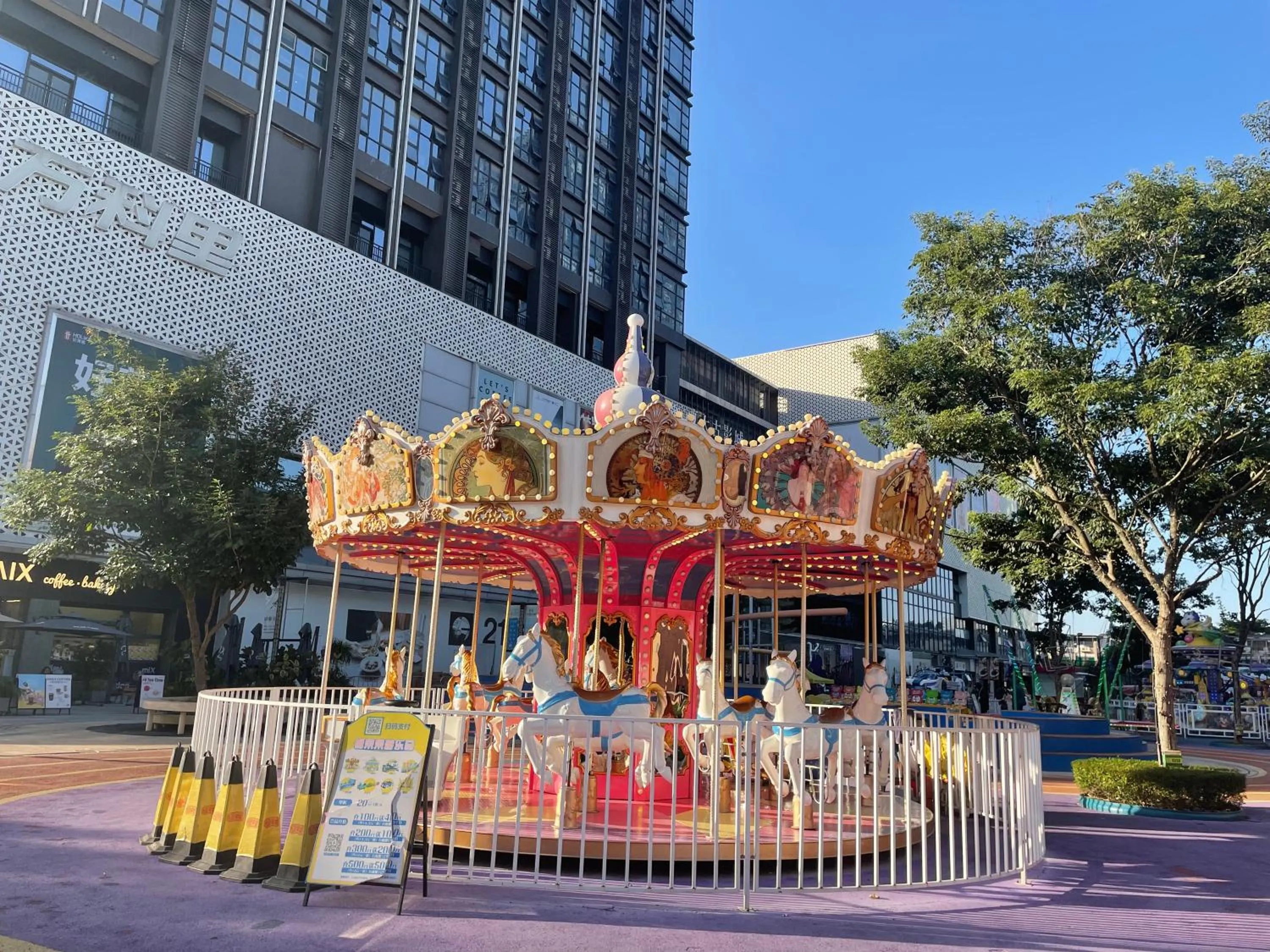 Children play ground in Bridal Tea House Hotel