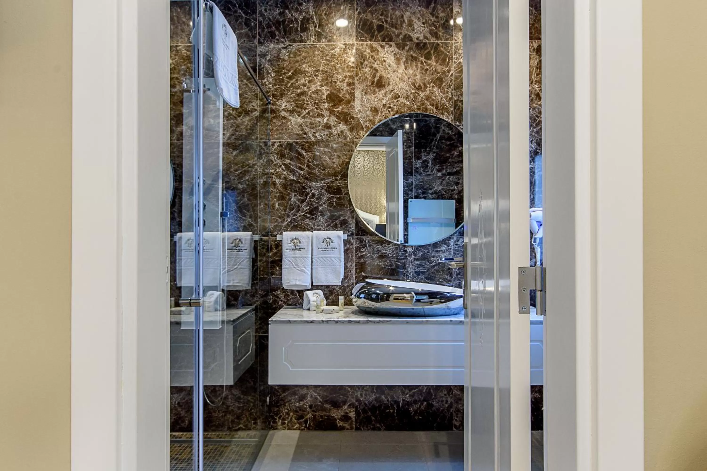 Bathroom in Villa Mariazinha Charming Hotel