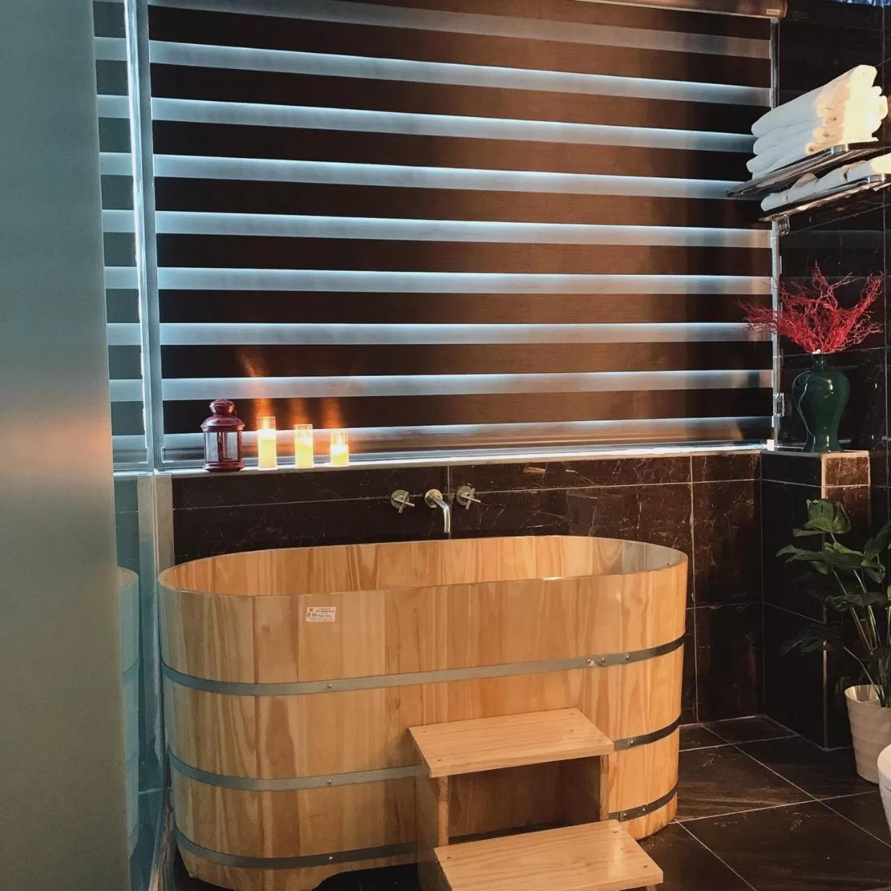 Steam room in Mio Hotel