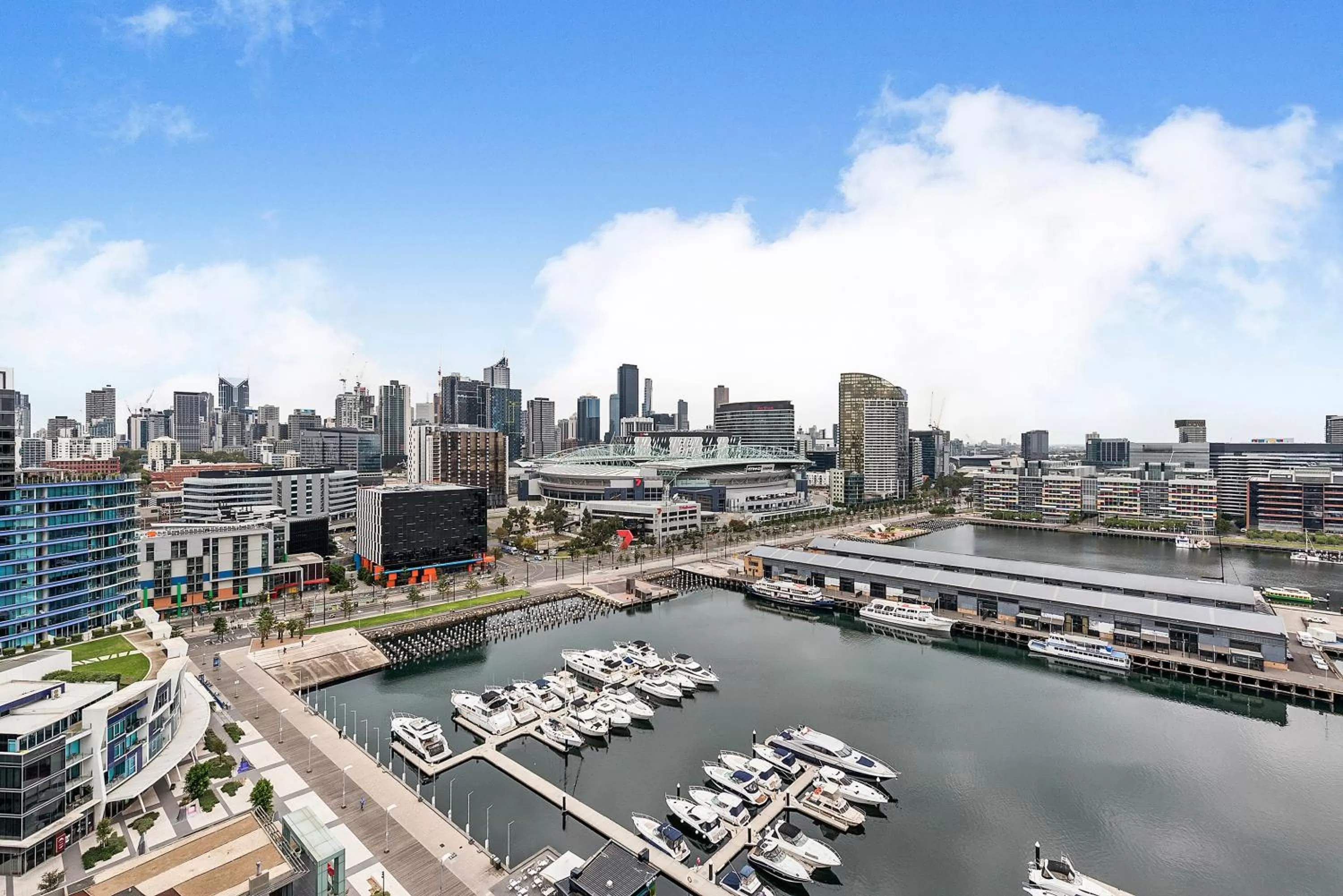 City view in Docklands Private Collection - NEWQUAY