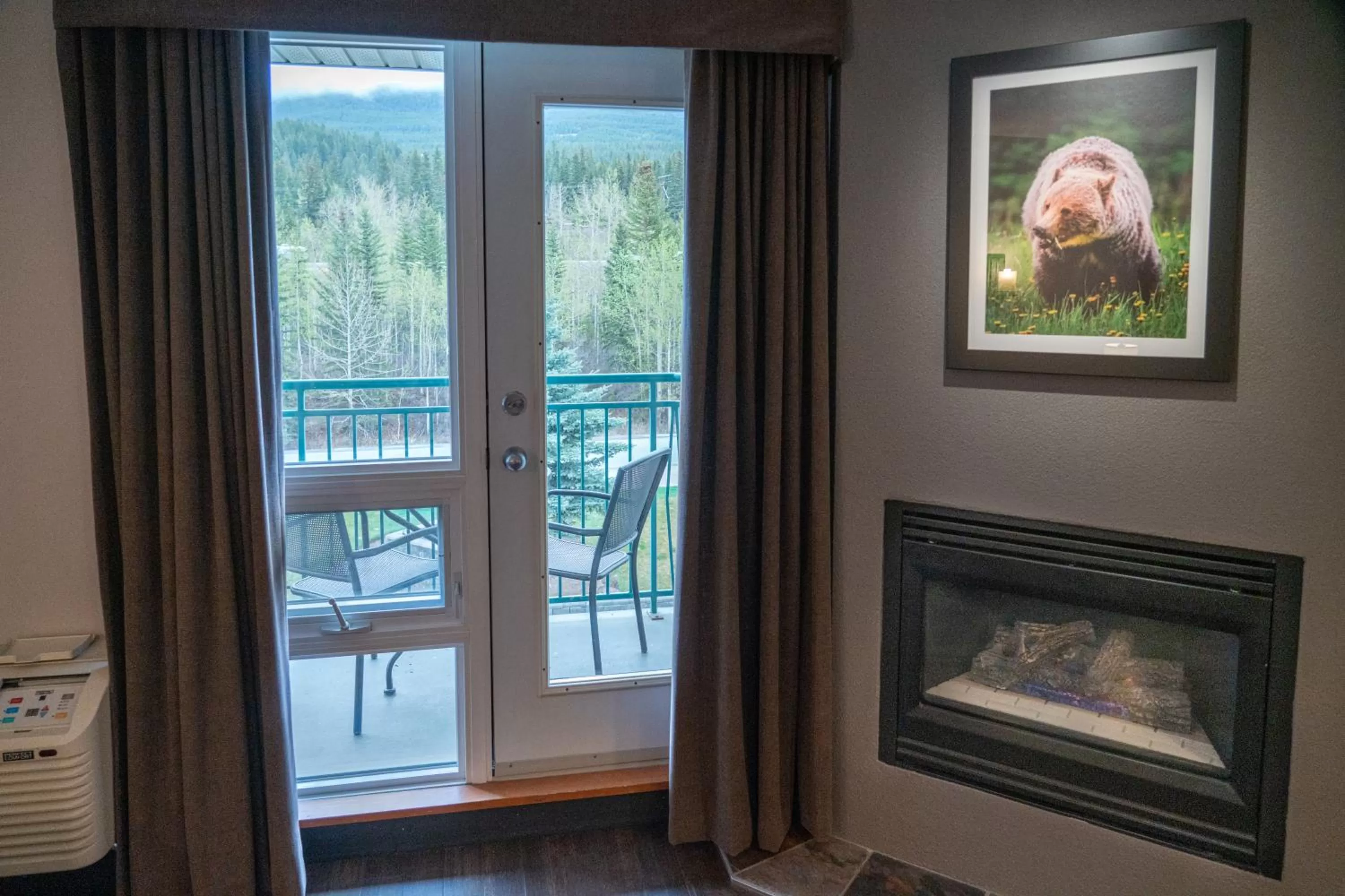 Balcony/Terrace in Pocaterra Inn & Waterslide