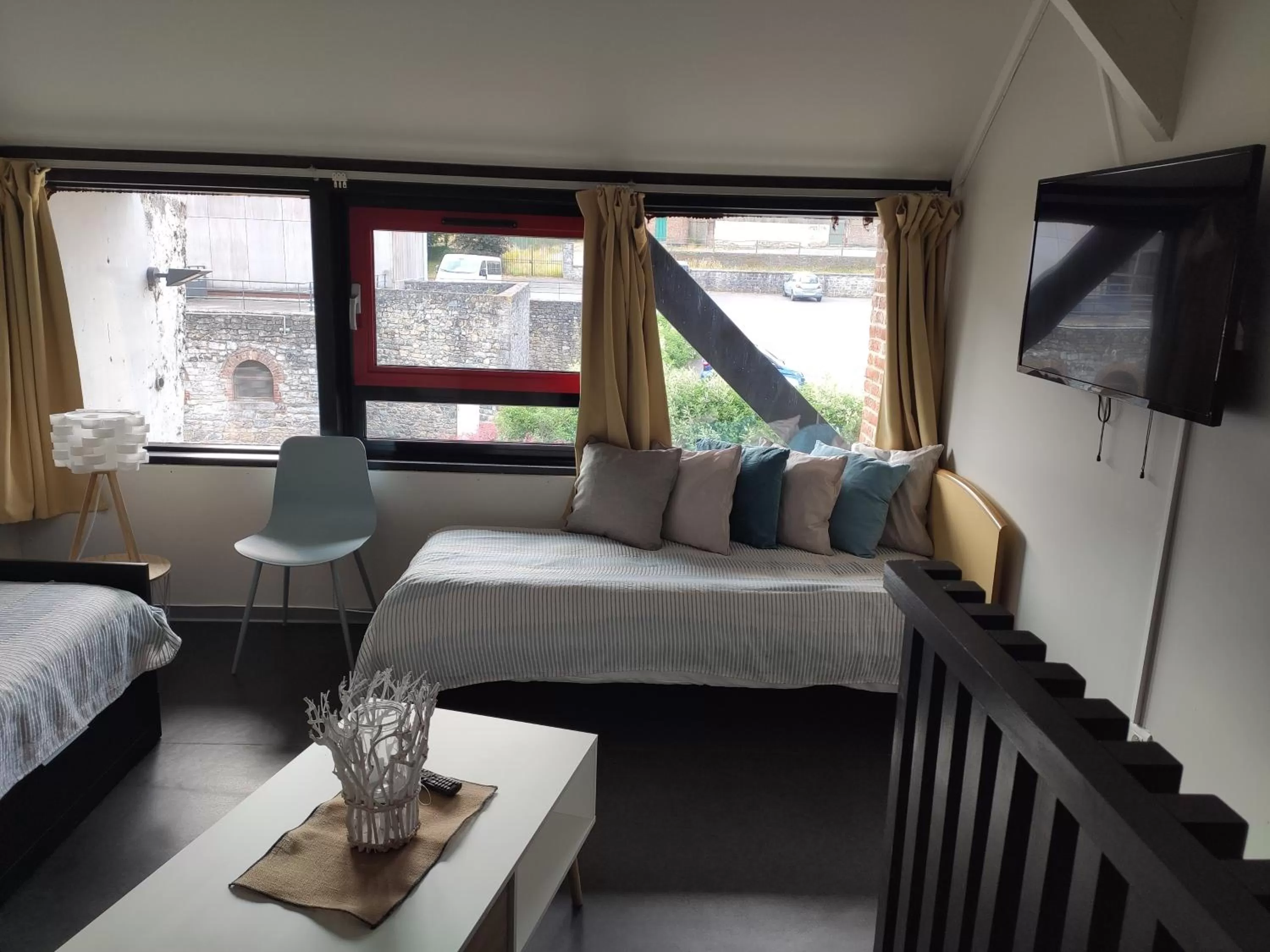 Living room, Seating Area in Centre Bol Vert