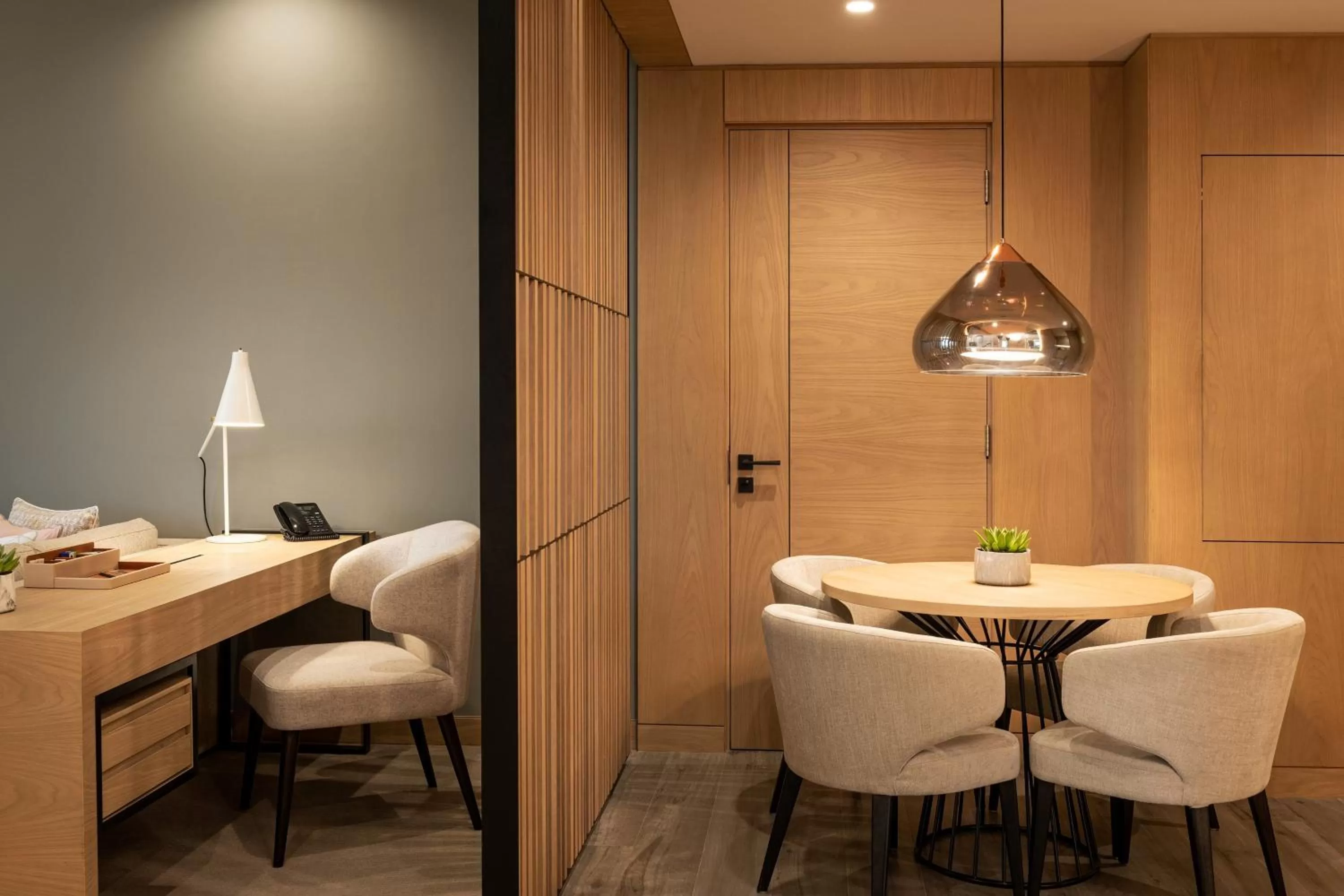 Photo of the whole room in Le Royal Meridien Beach Resort & Spa Dubai