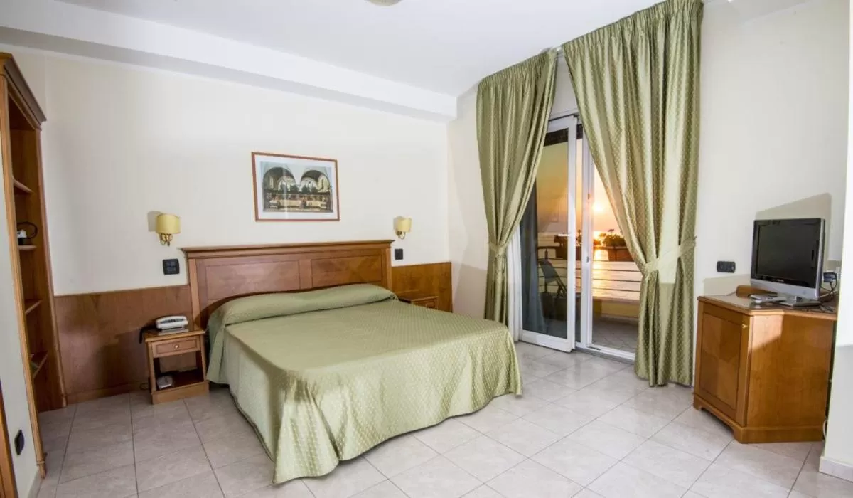 Bed in Grand Hotel Victoria