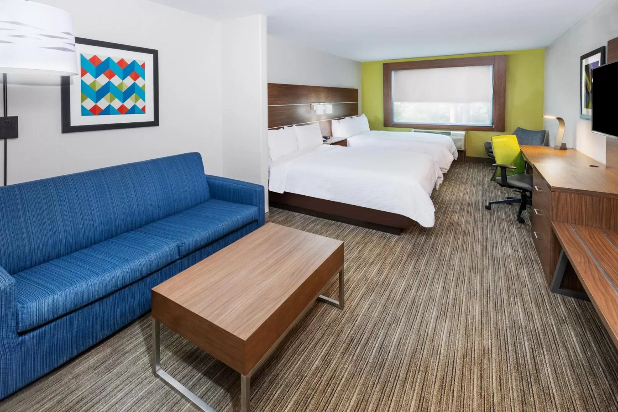 Guests, Bed in Holiday Inn Express & Suites Lafayette South by IHG
