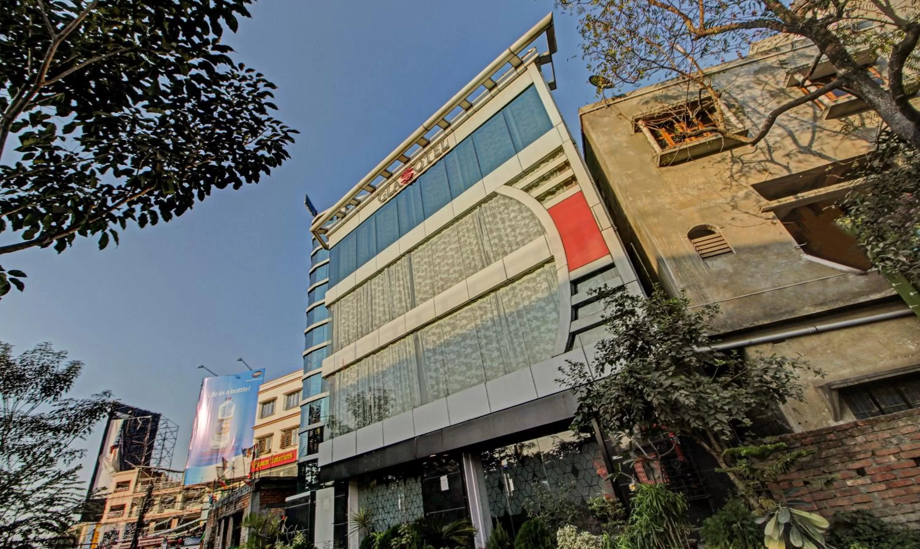 Property Building in Treebo Trend Glassotel Ruby