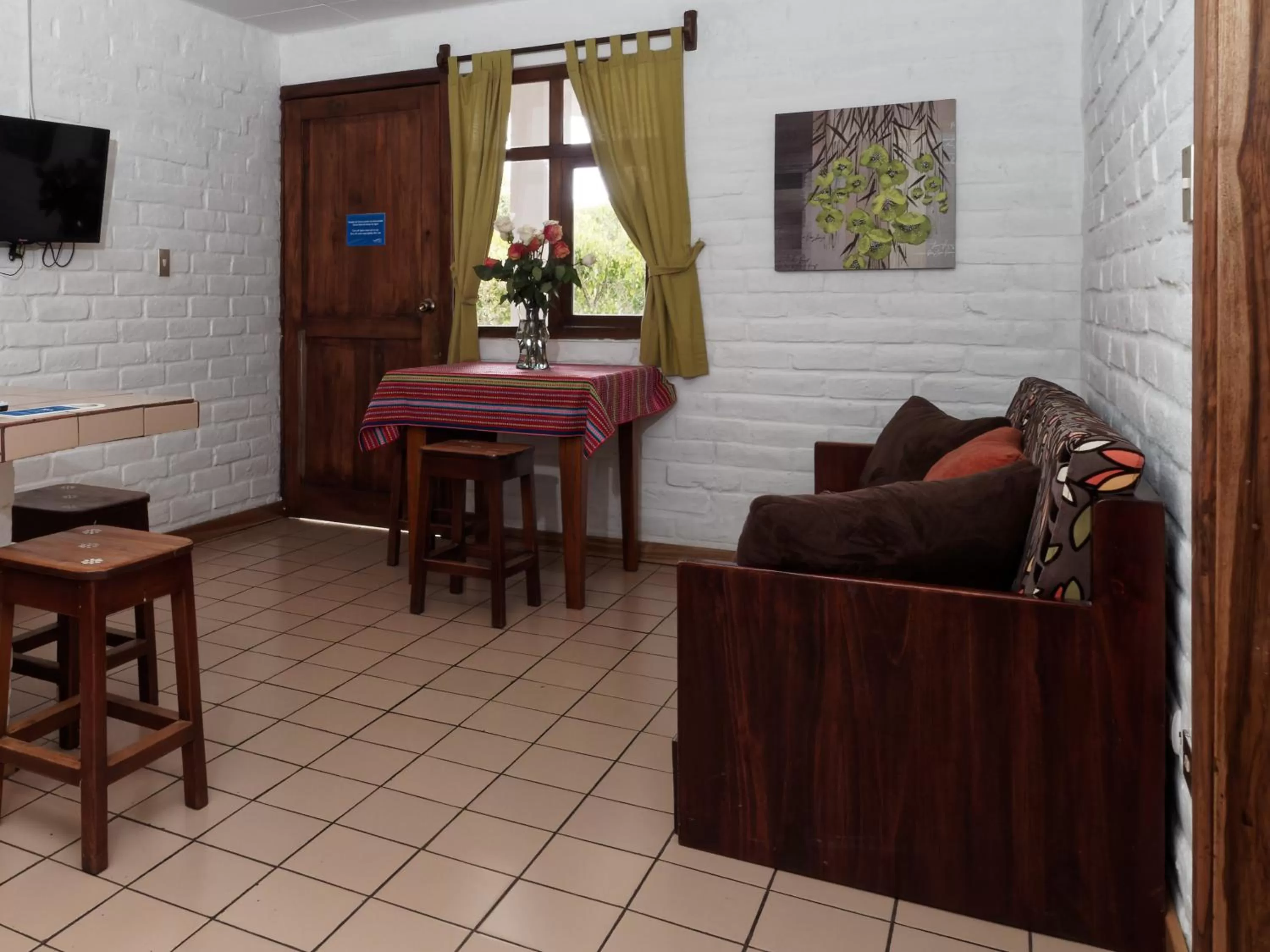 Living room, Seating Area in Apartamentos Otorongo Cuenca Ecuador