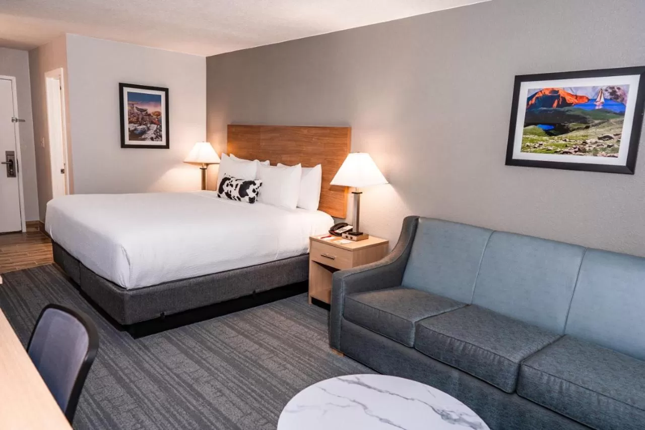 Photo of the whole room, Bed in Aiden by Best Western at Denver West Golden