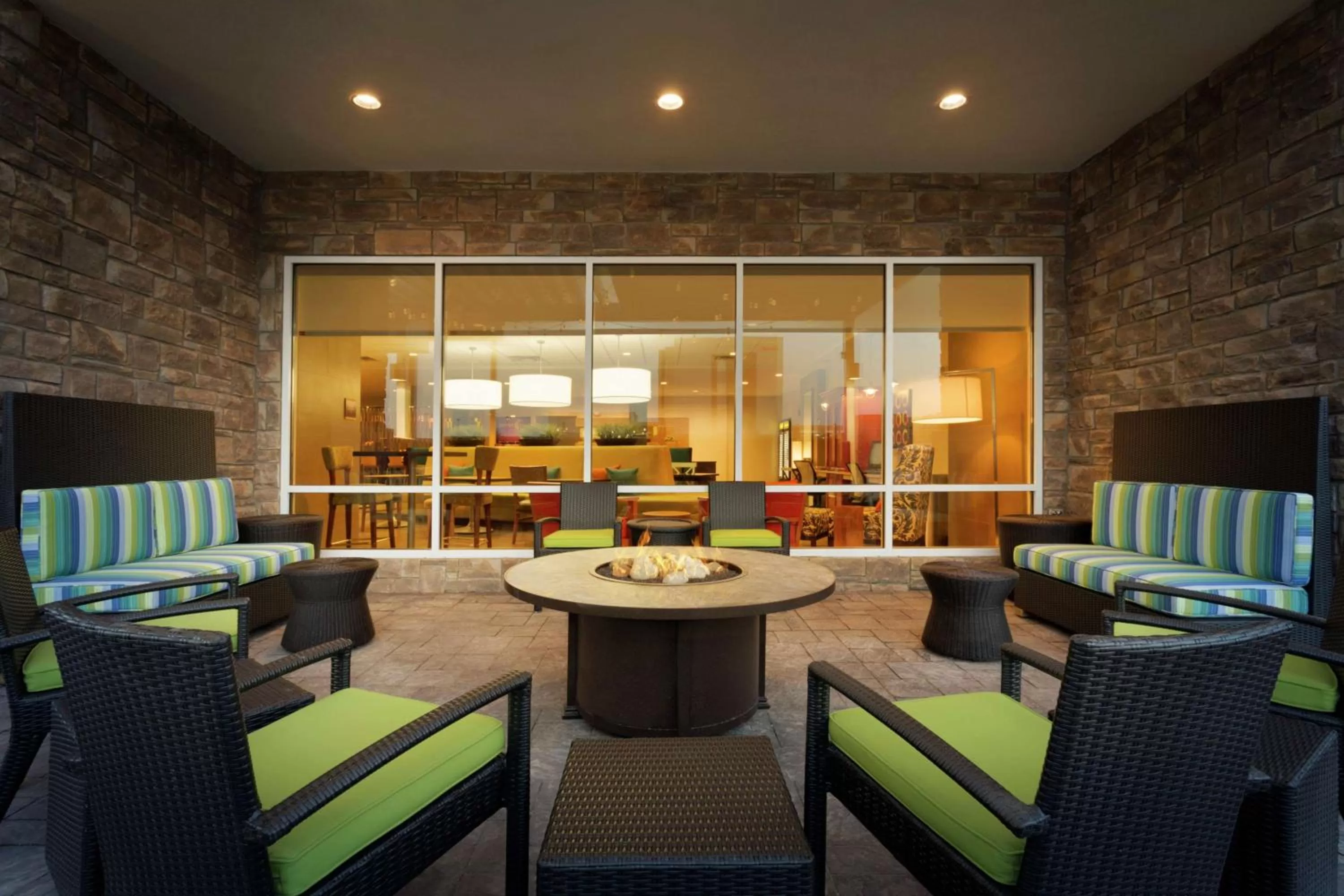 Patio in Home2 Suites by Hilton Midland