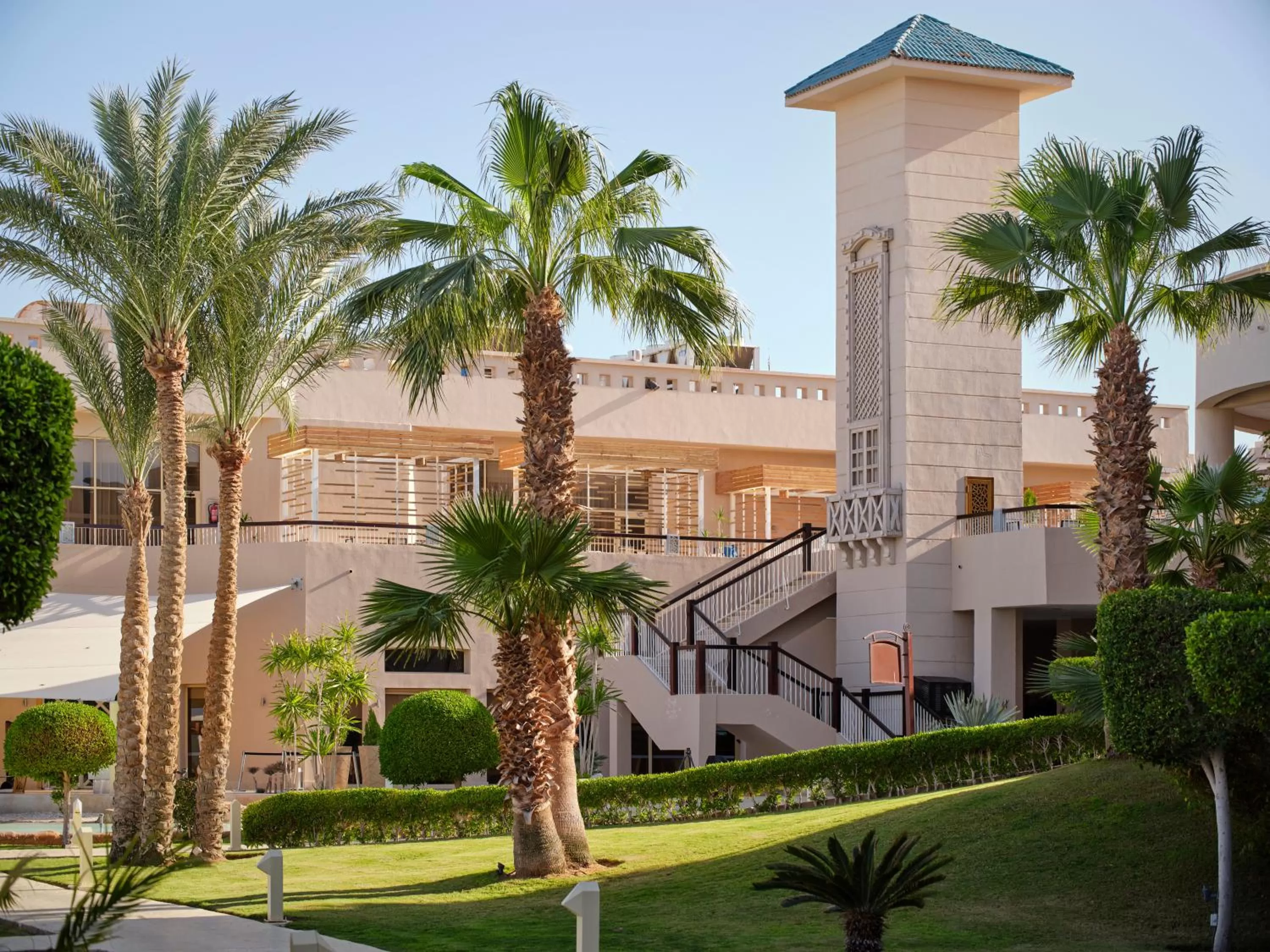 Restaurant/places to eat in Coral Sea Holiday Resort & Aqua Park