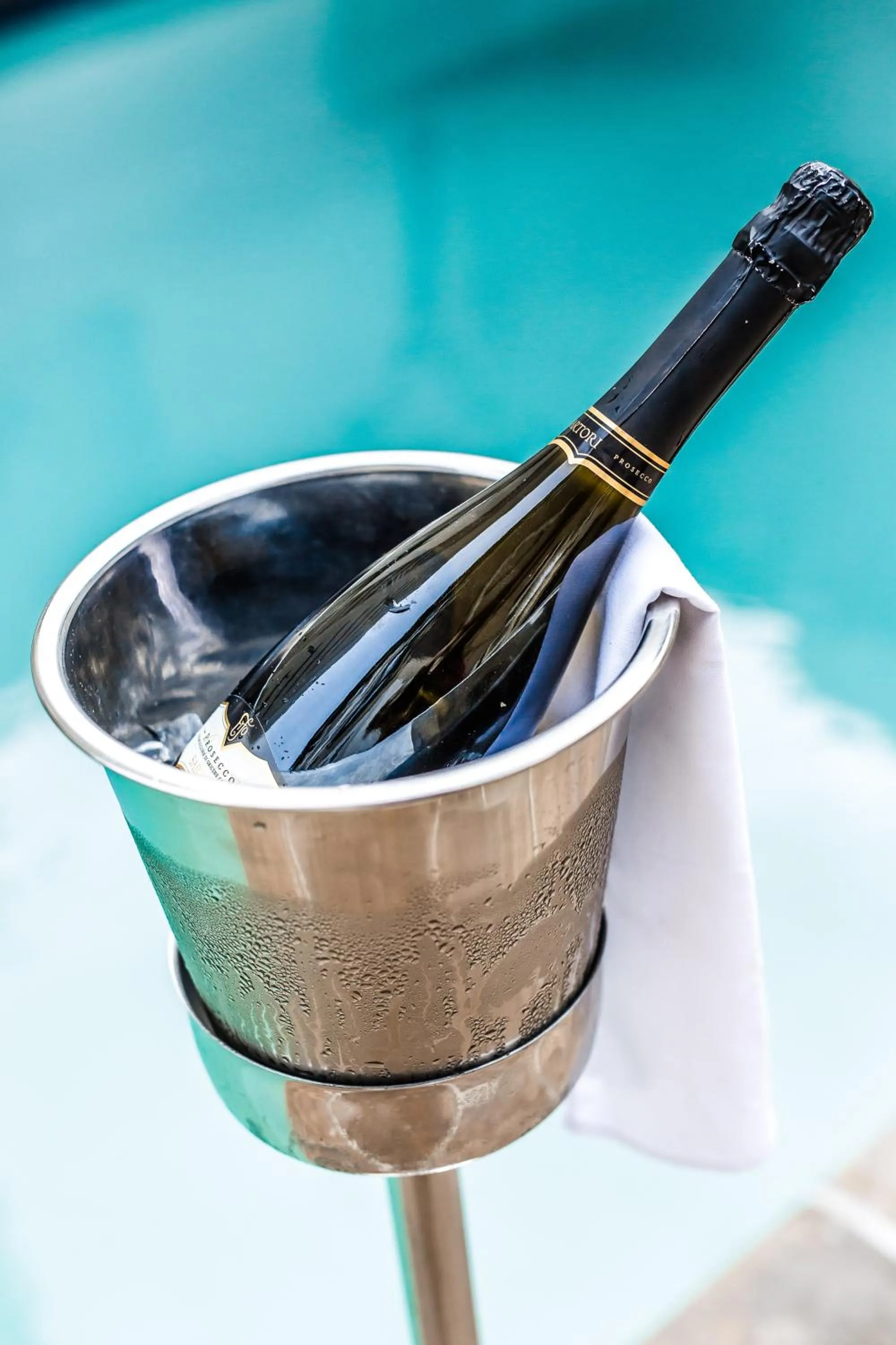 Swimming pool in Premier Hotel The Richards