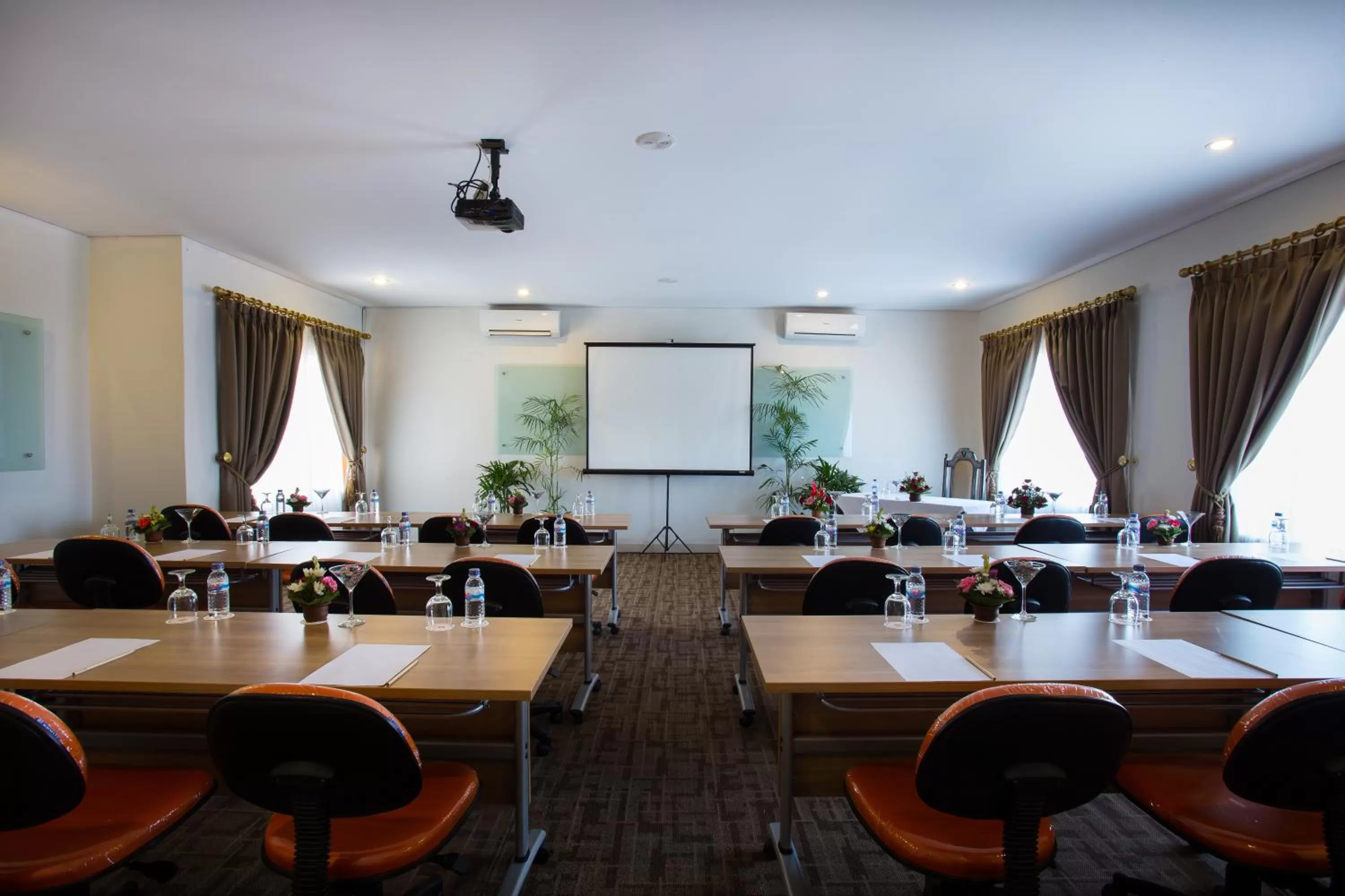 Area and facilities in The Sun Hotel & Spa Legian