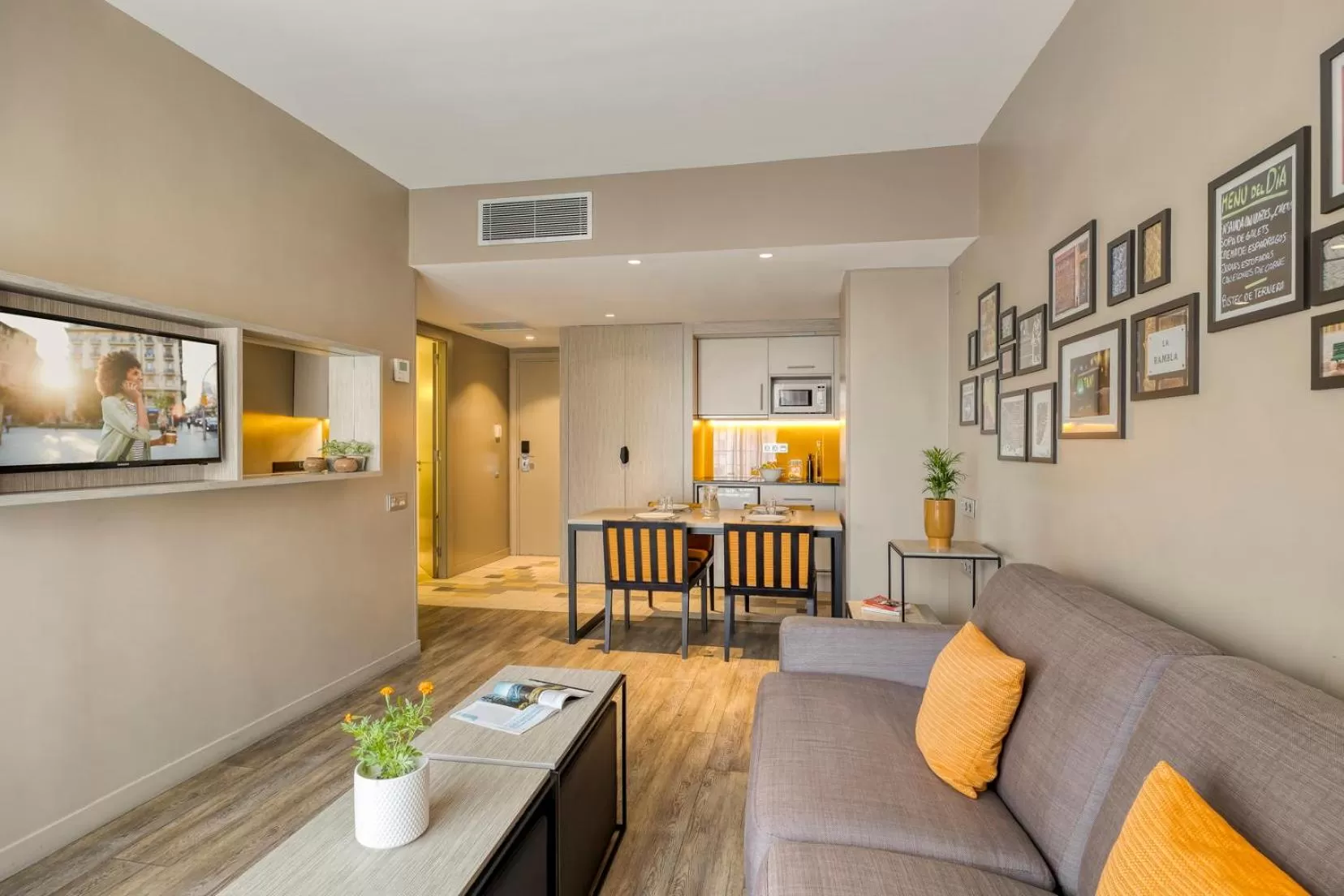 Seating area in Citadines Ramblas Barcelona