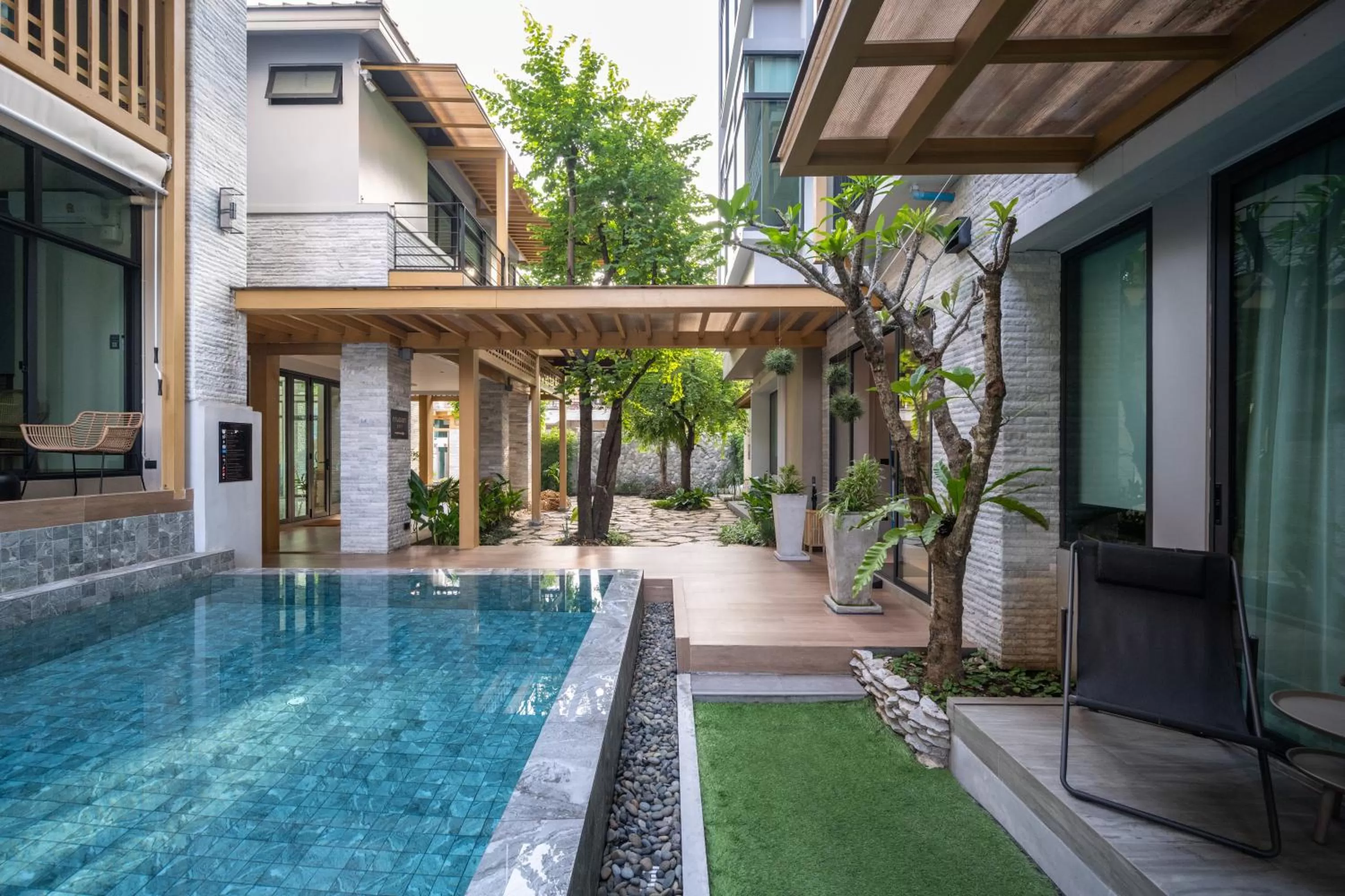 Garden in SHAN Villas Sukhumvit ฌานวิลล่า สุขุมวิท