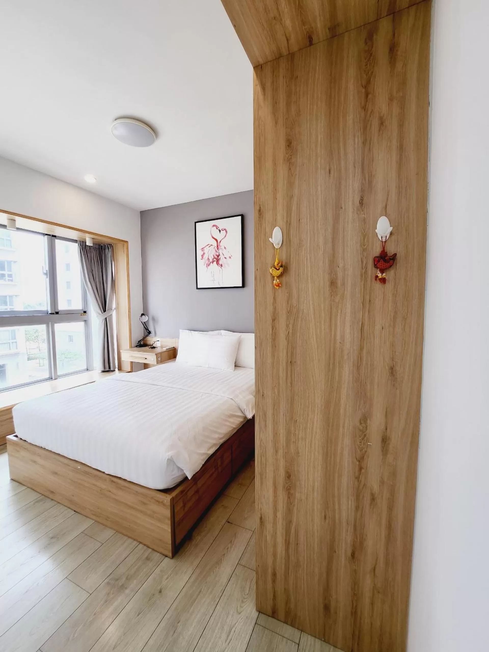 Bed in Scenic Valley Suite