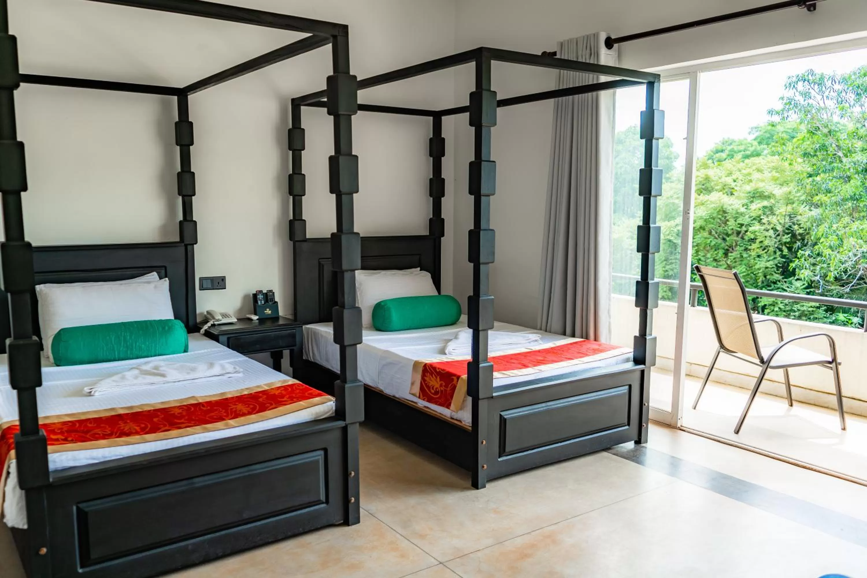 Property building, Bed in Heritage Hotel