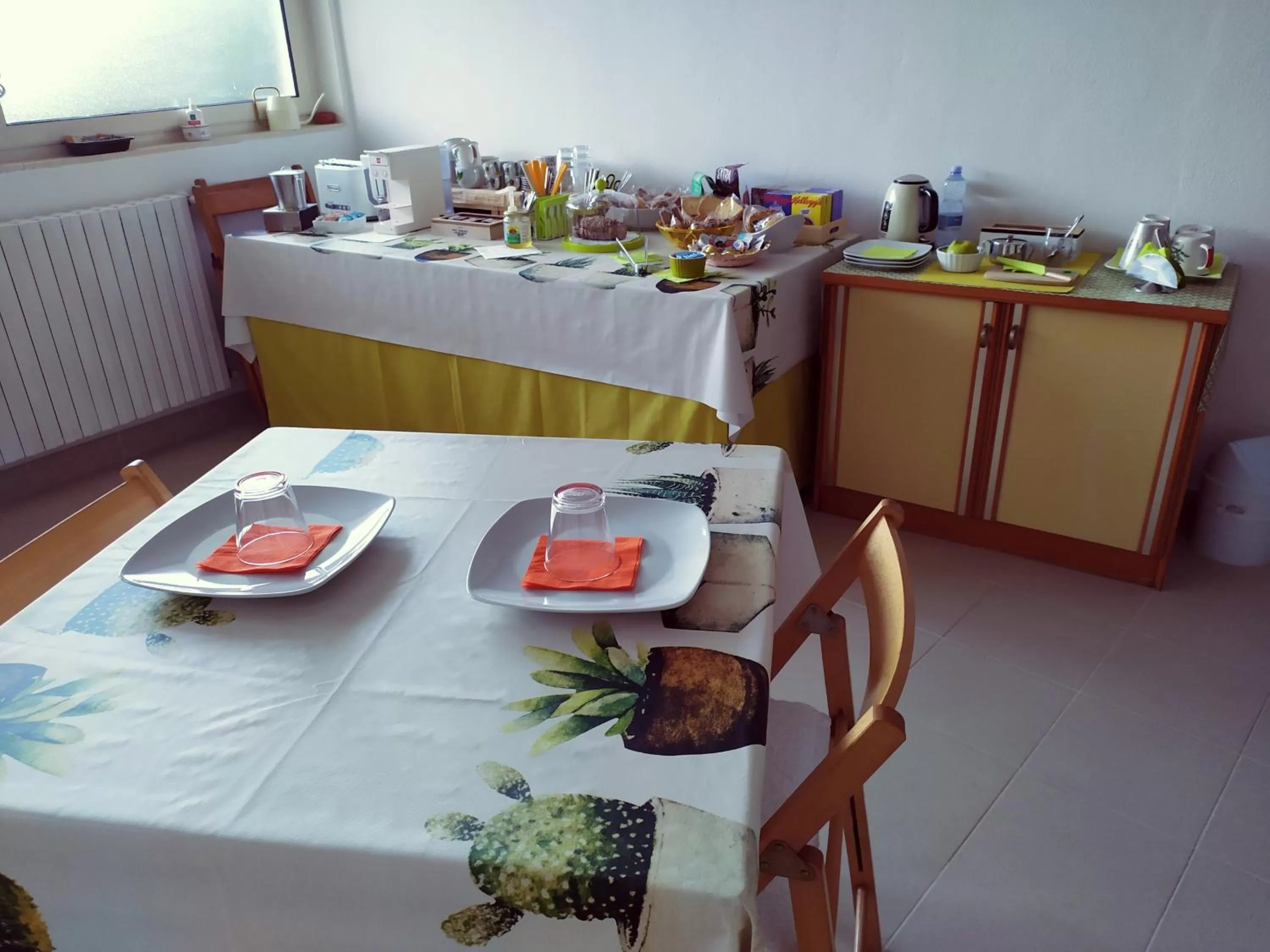 Restaurant/Places to Eat in Lo Spicchio b&b