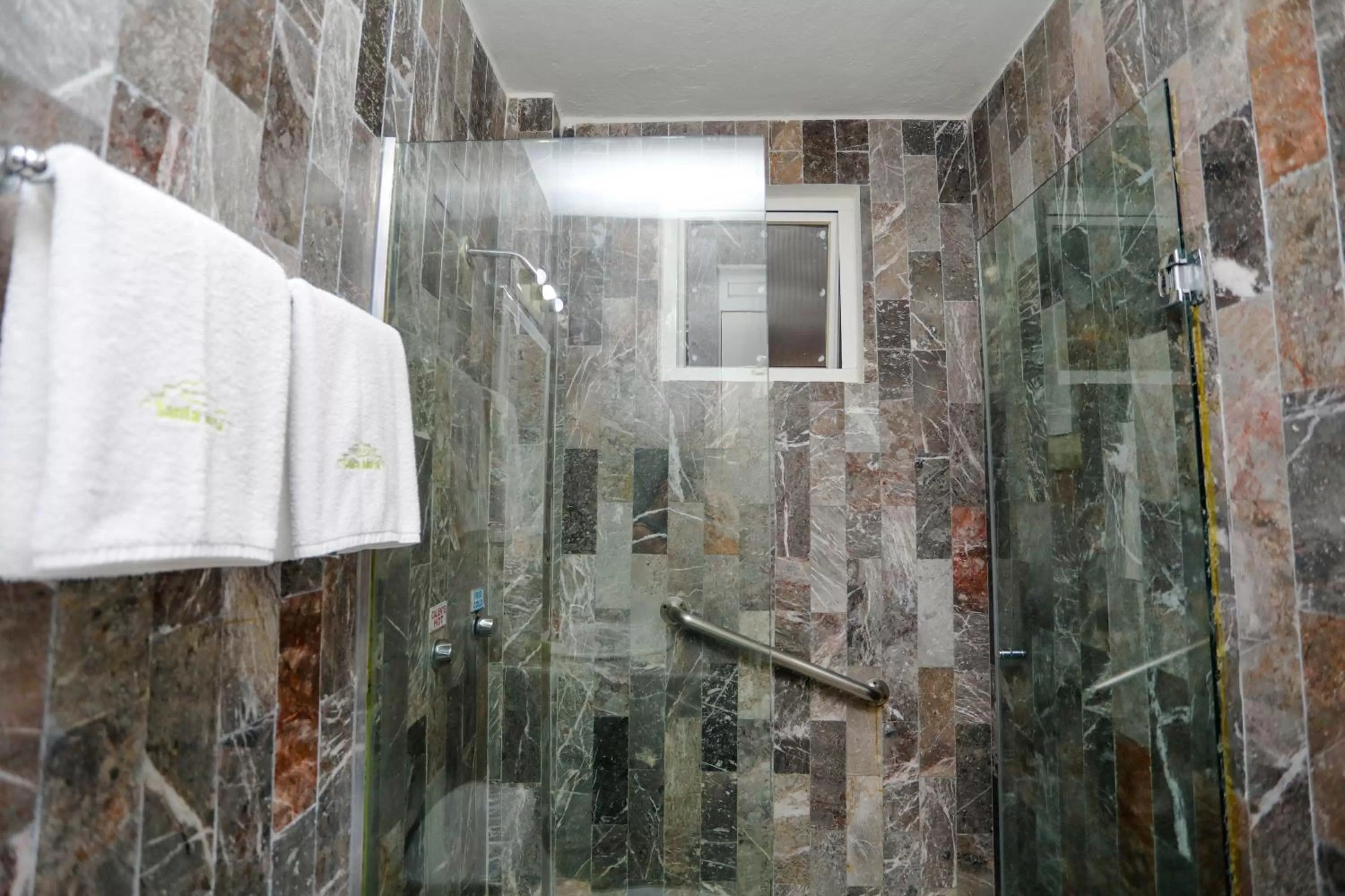 Bathroom in Hotel Santa Maria