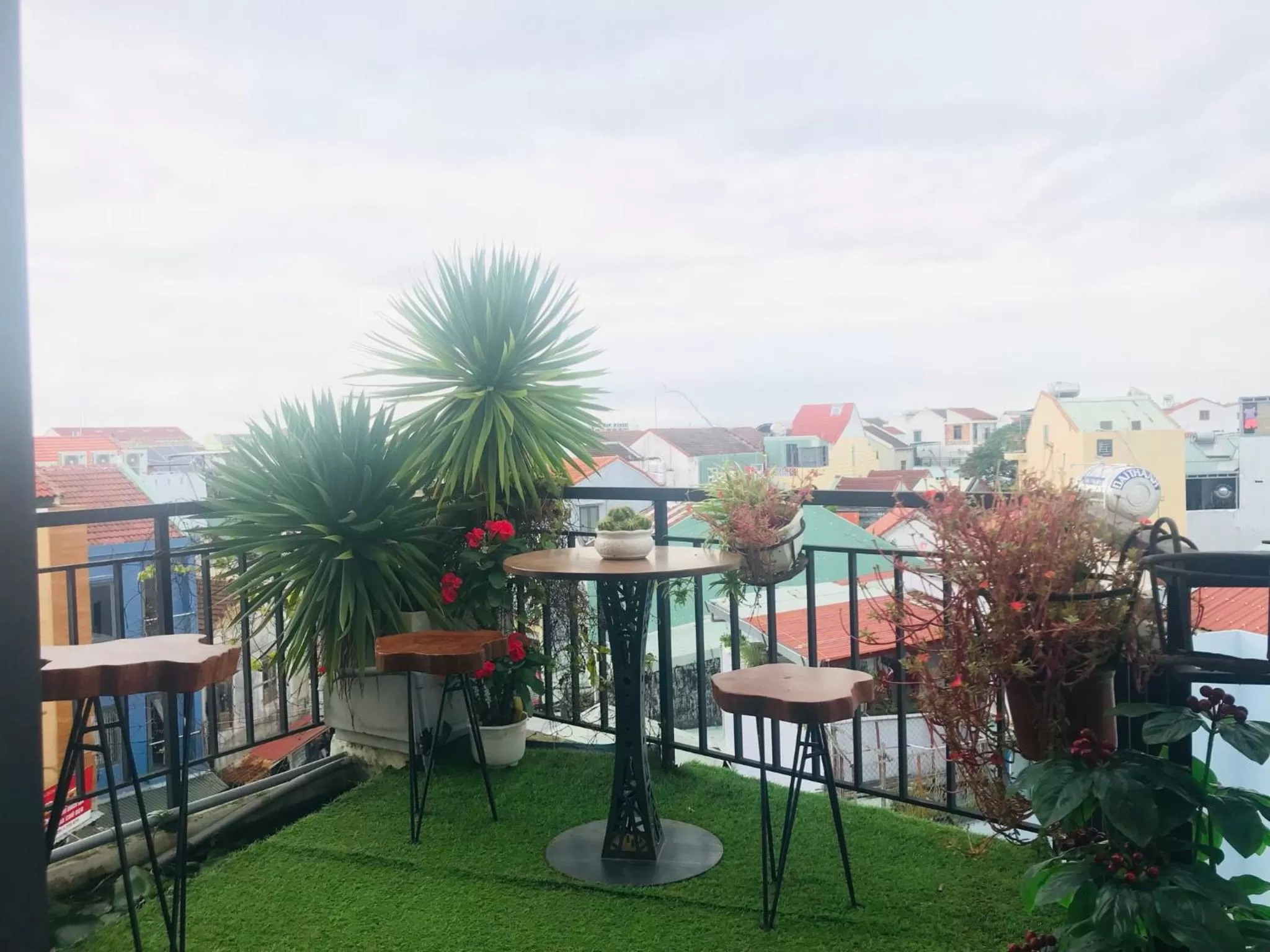 Property building in May's House Hoi An