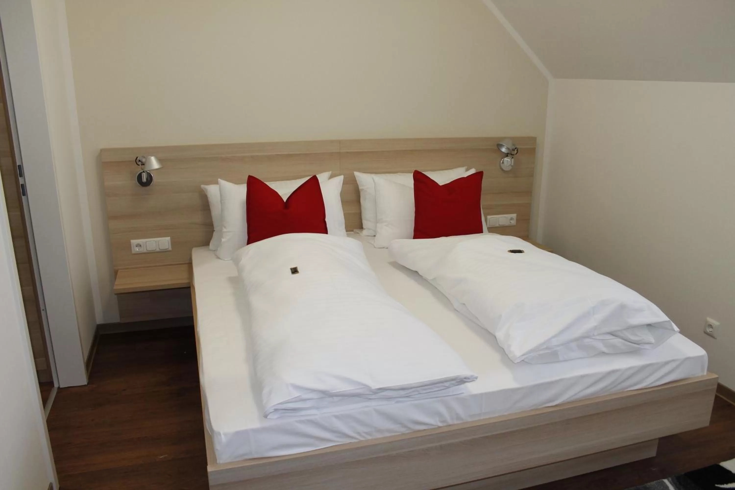 Bed in Prime 20 Serviced Apartments