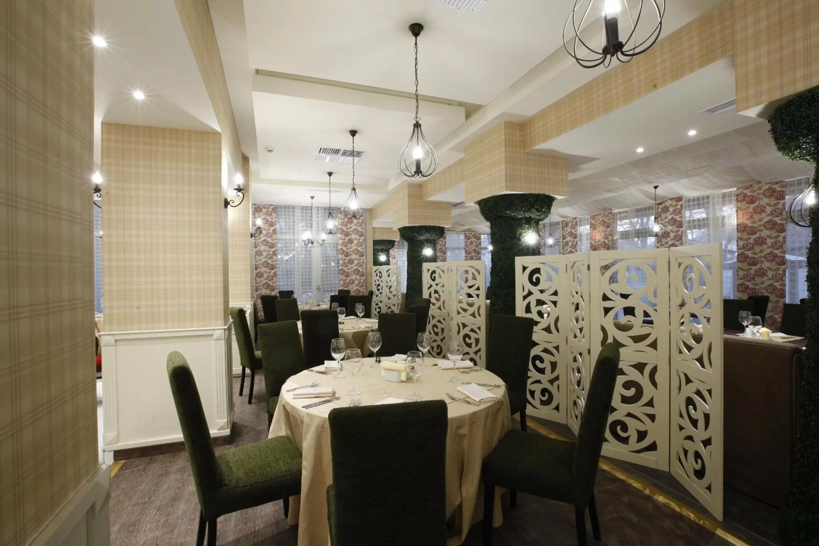 Restaurant/places to eat in Strimon Garden Medical SPA Hotel