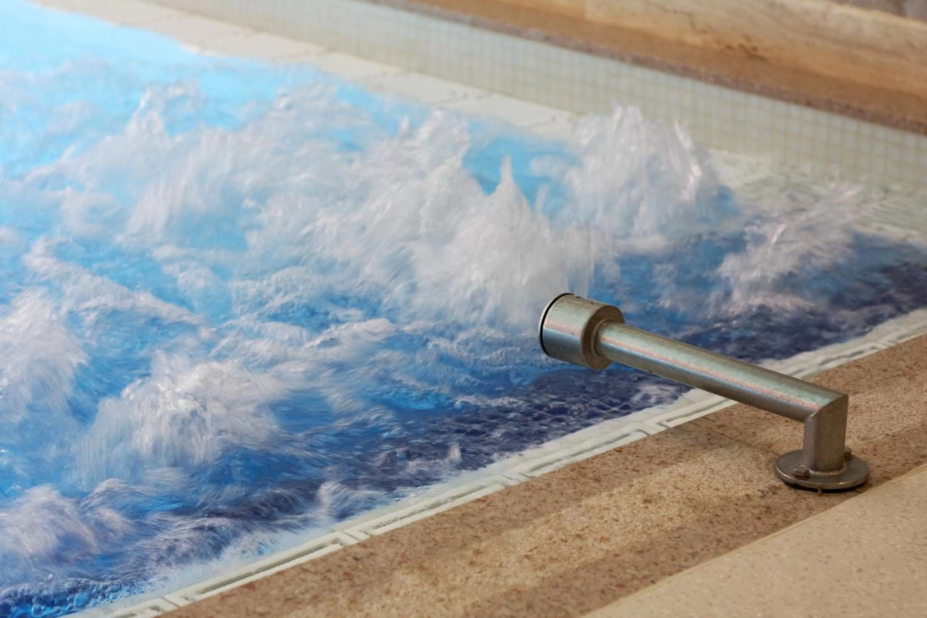 Swimming pool in Rutllan & Spa