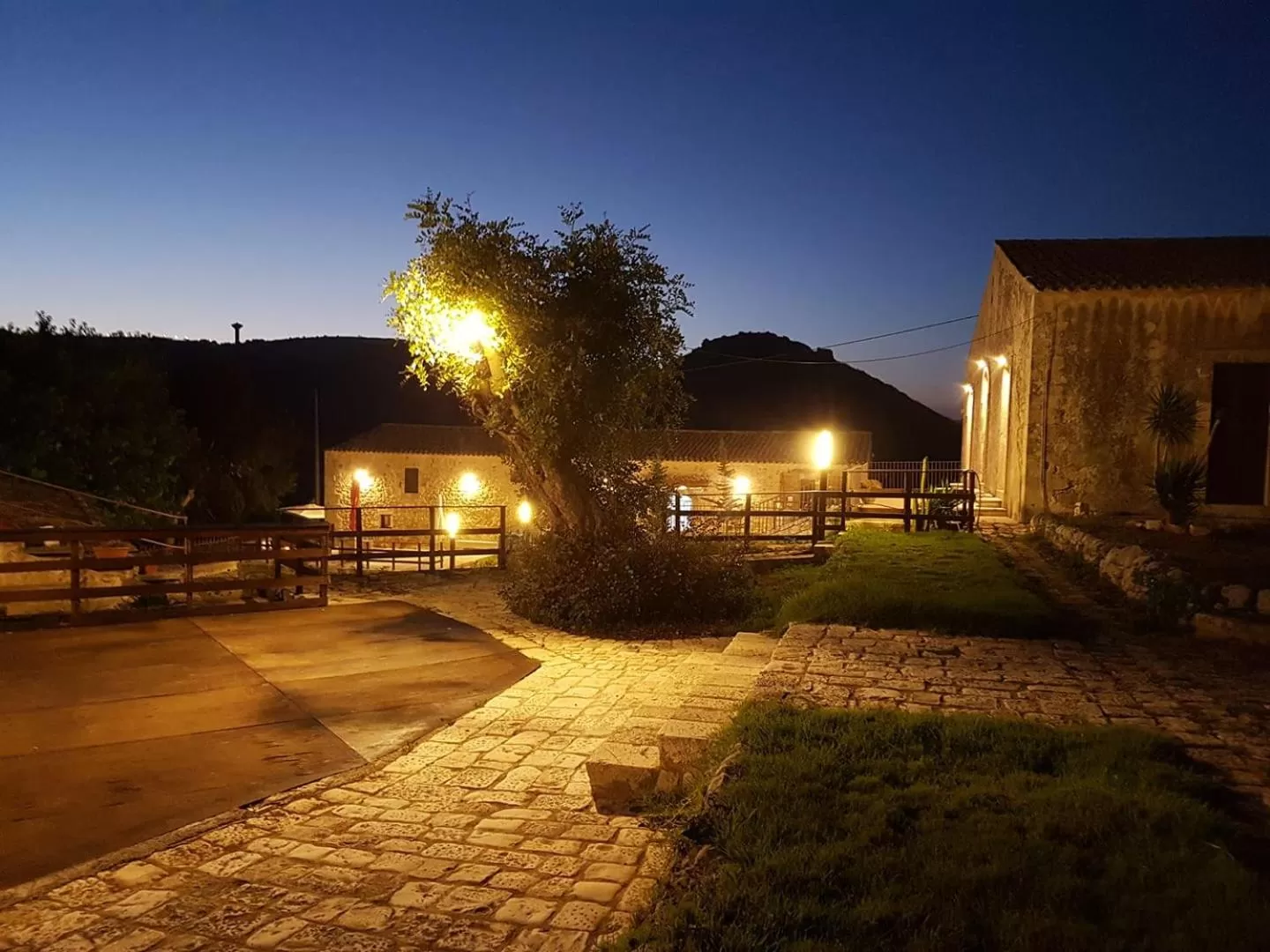 Property building in Regia Trazzera