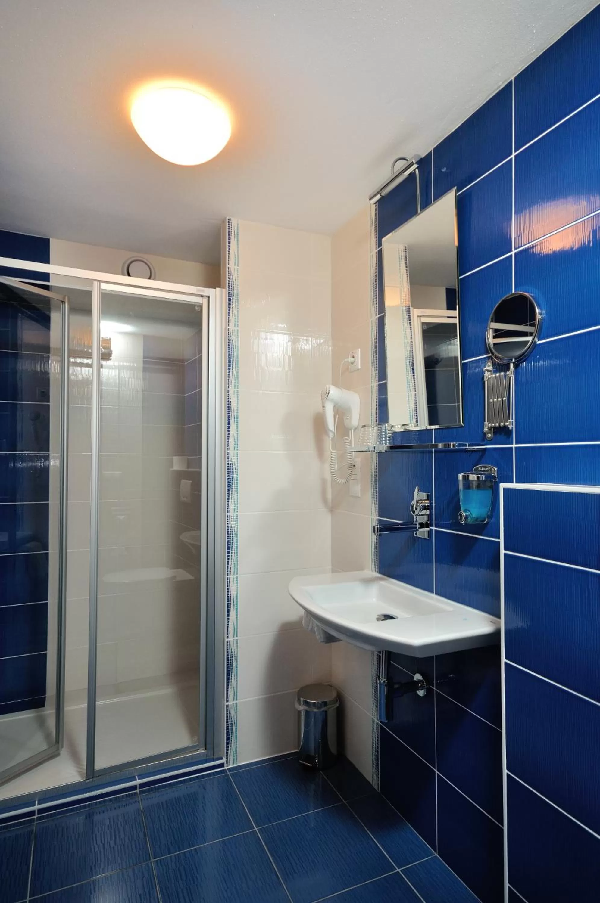 Bathroom in Hotel Joseph 1699