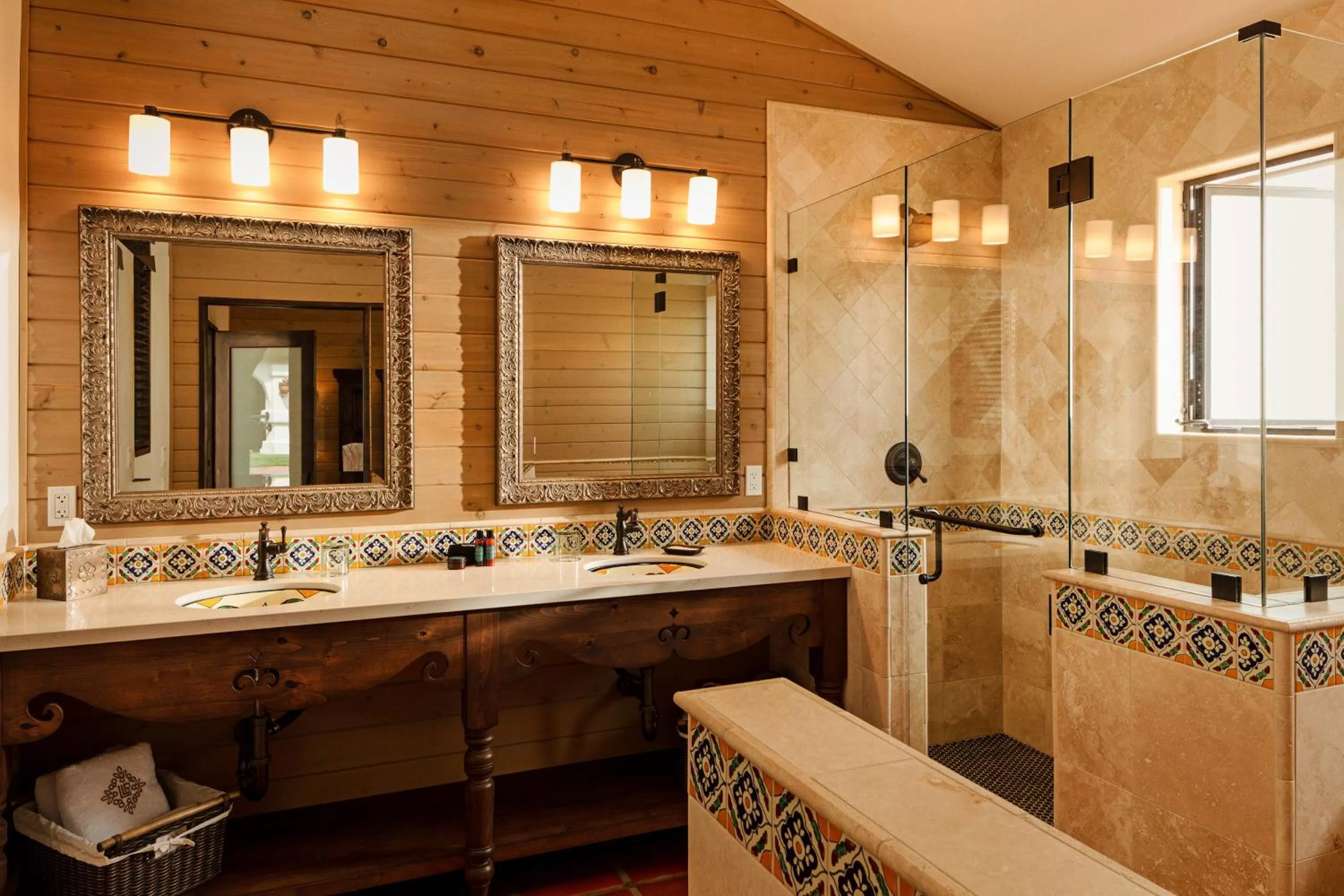 Shower in La Lomita Ranch