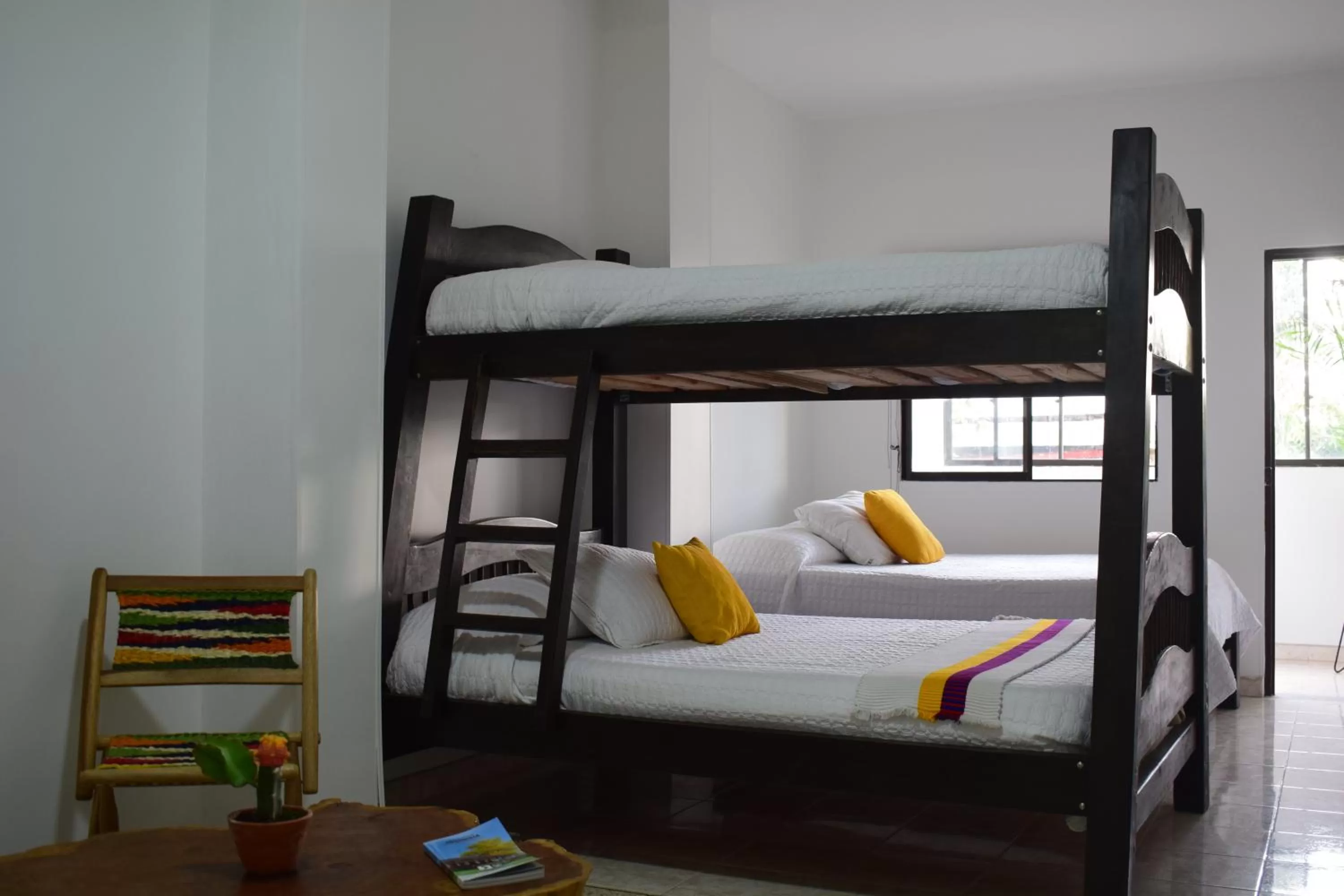 Bunk Bed in Balcones del Ayer