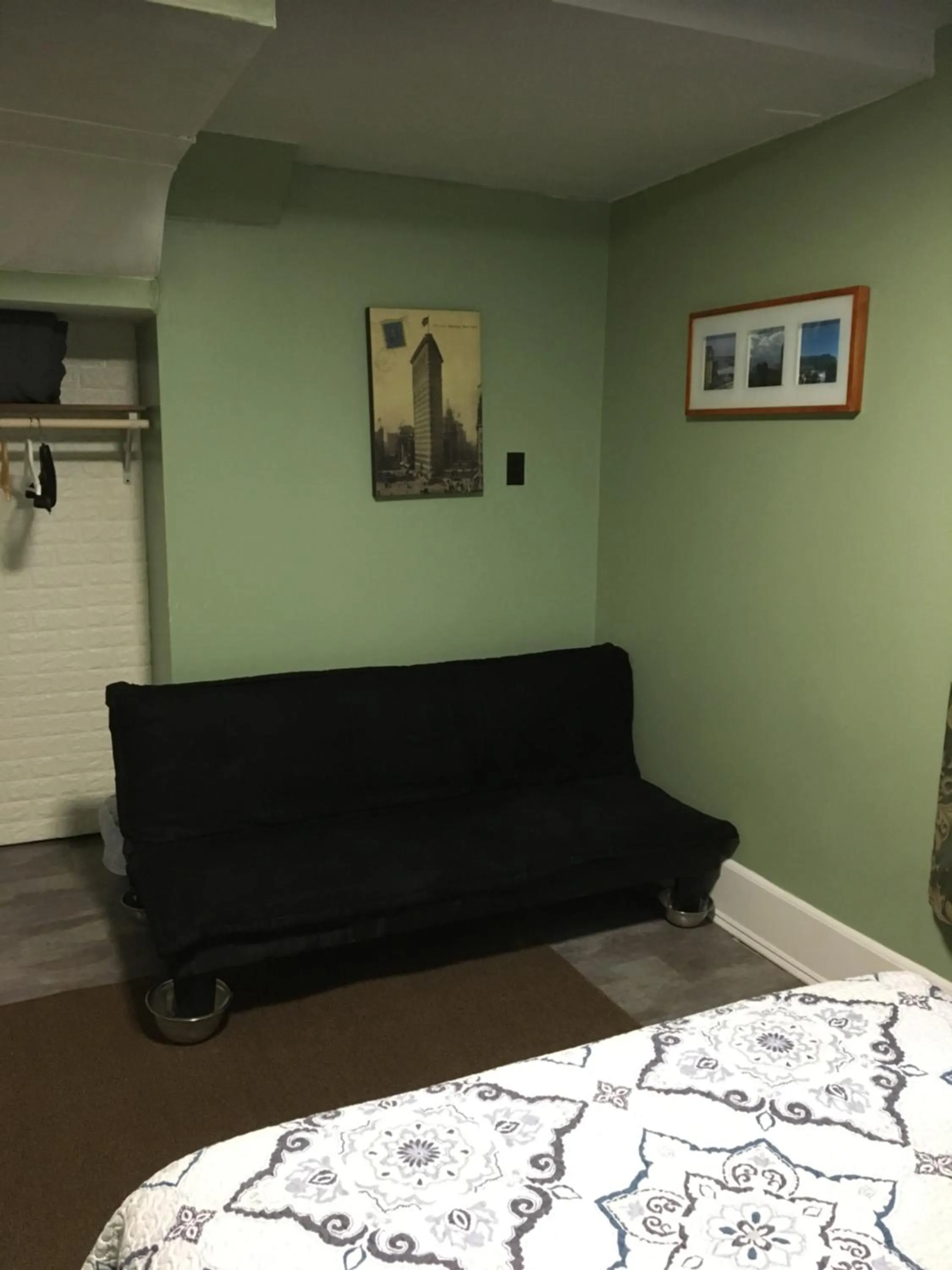 Photo of the whole room, Bed in Pring Guesthouse