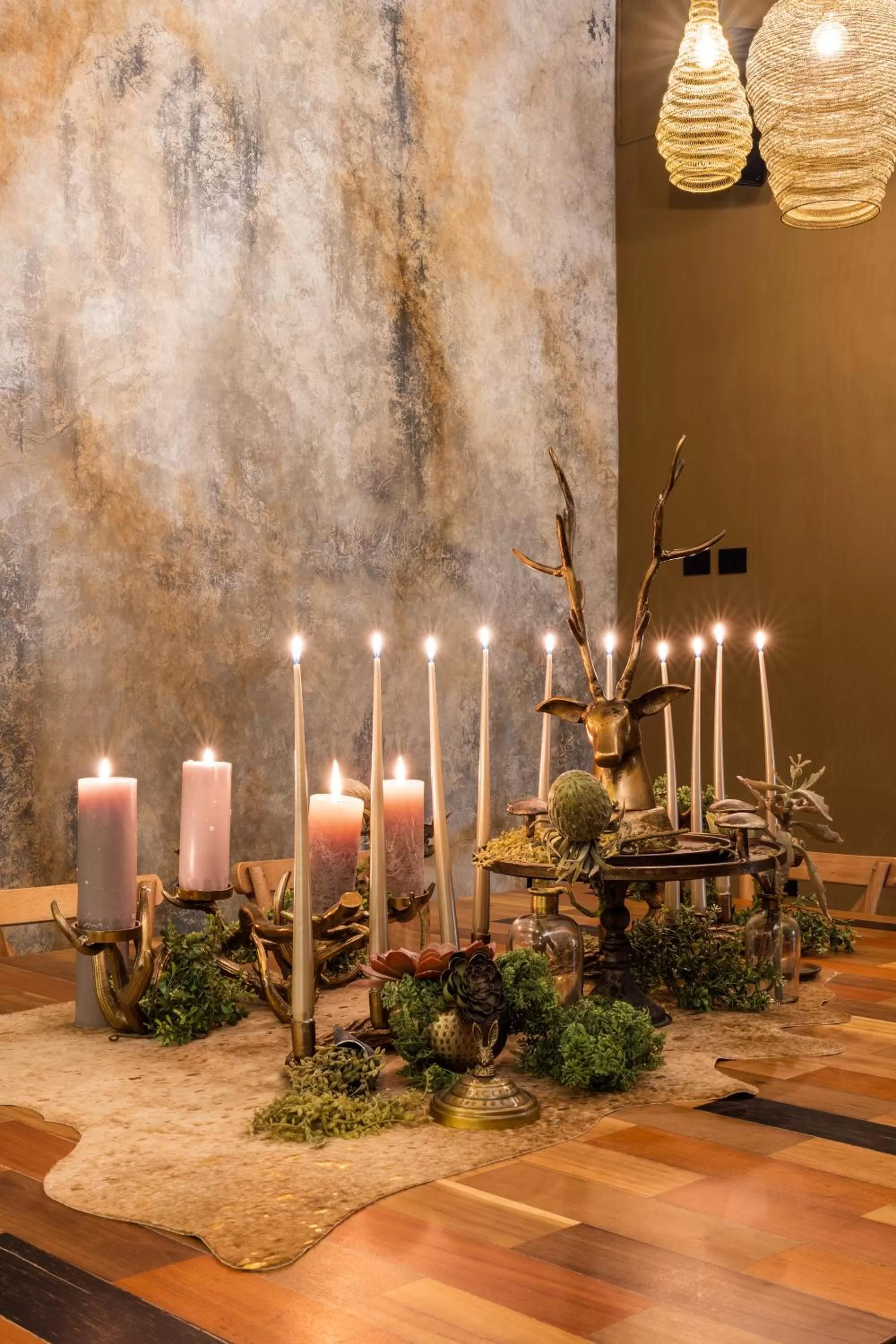 Food and drinks in Tau House