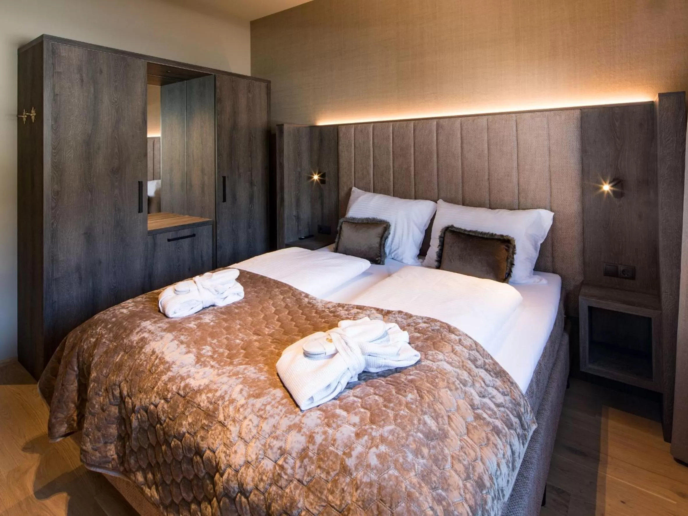 Photo of the whole room, Bed in PURE Resort Schruns