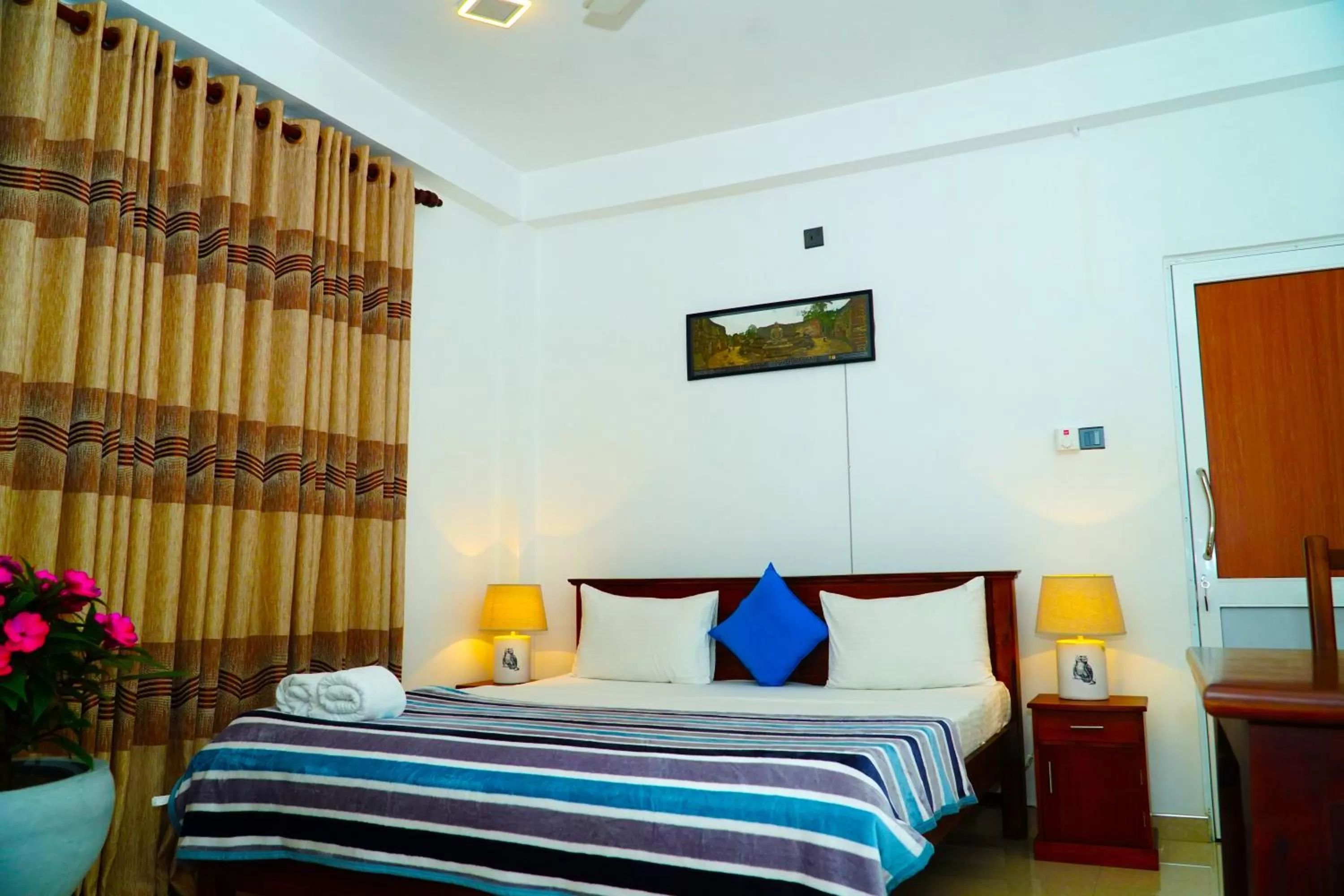 Bed in Airport 4 Season Transit Hotel