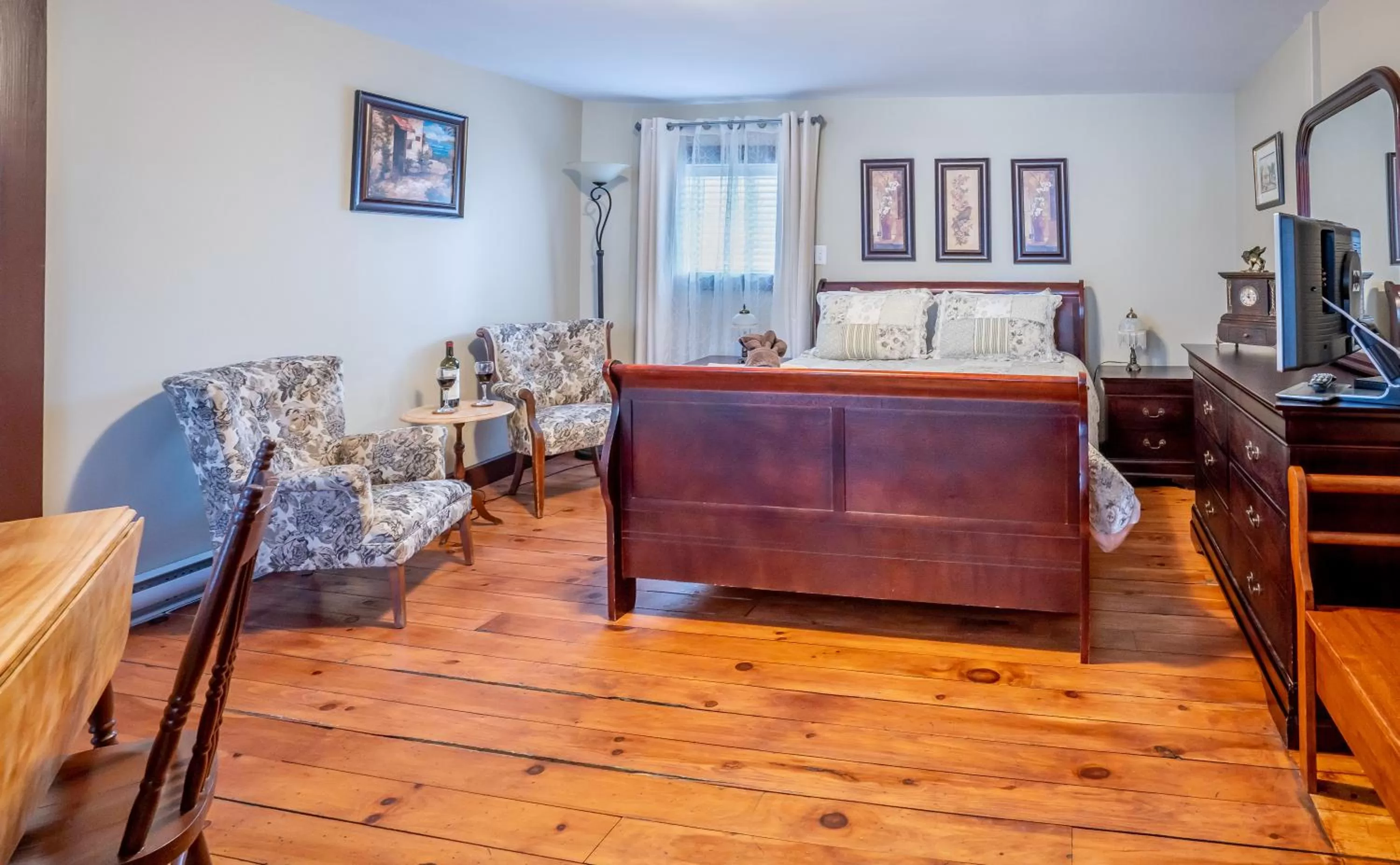 Bedroom, Bed in Au Coeur De Magog