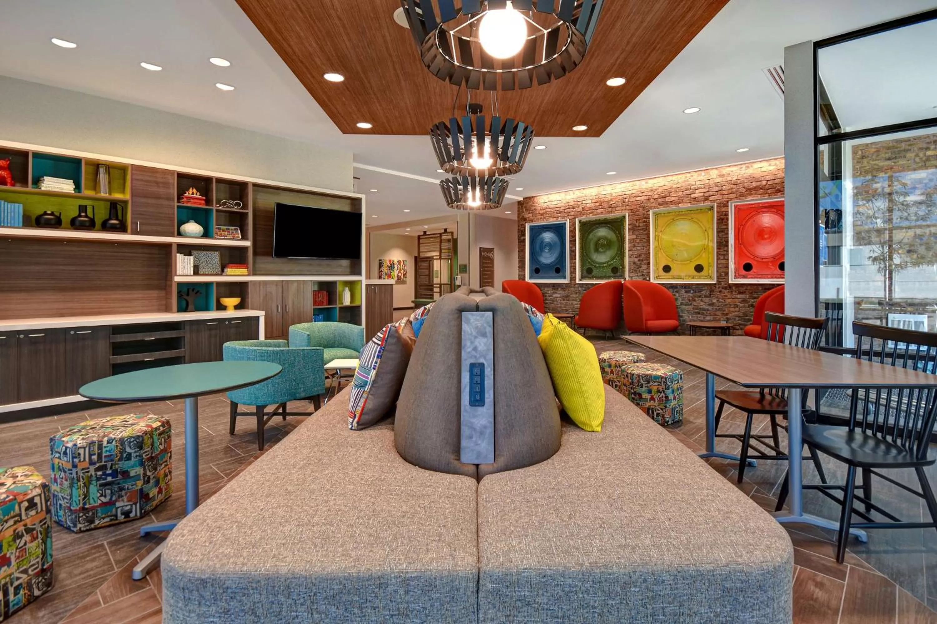 Lobby or reception in Home2 Suites By Hilton Kalamazoo Downtown, Mi