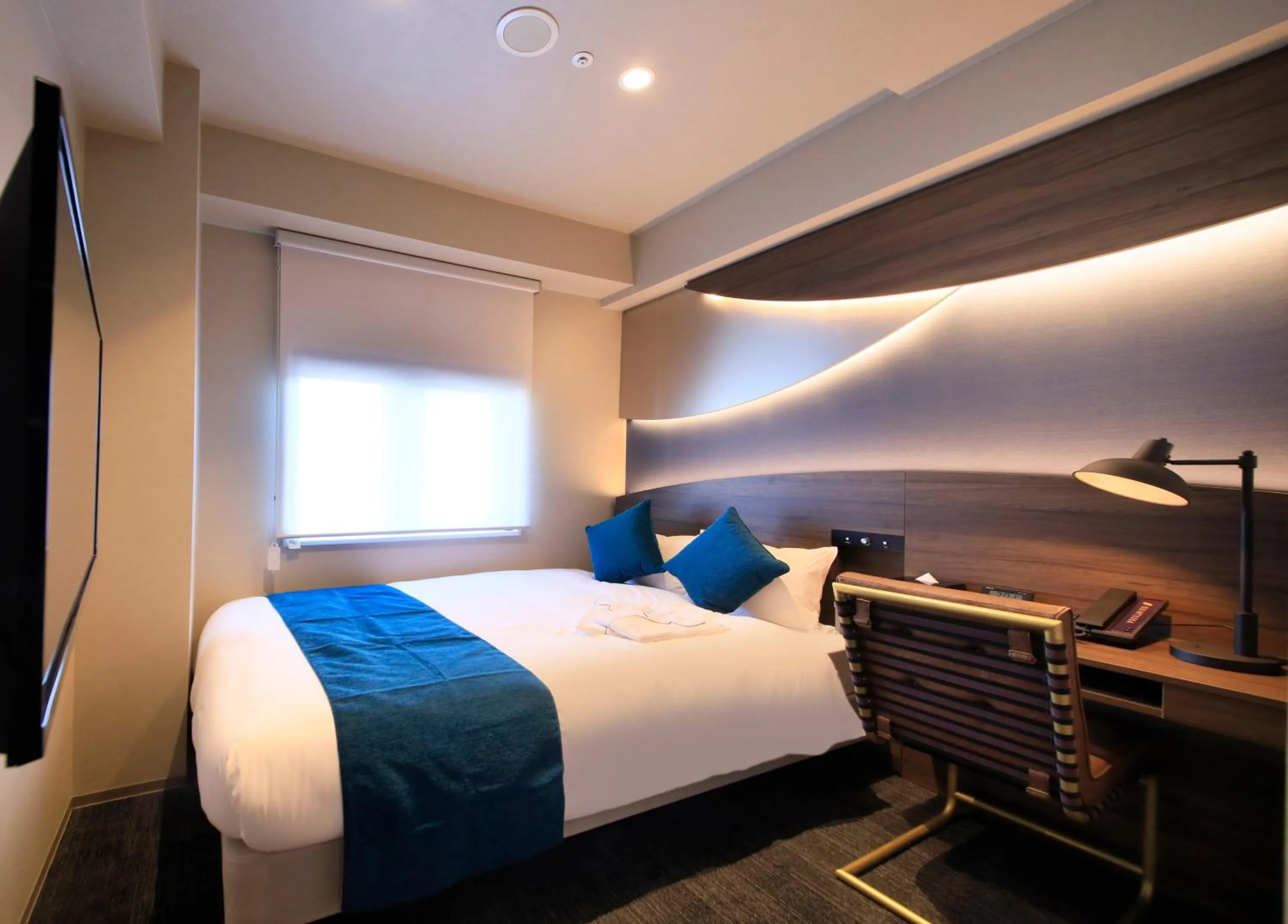 Photo of the whole room, Bed in Quintessa Hotel Tokyo Ginza