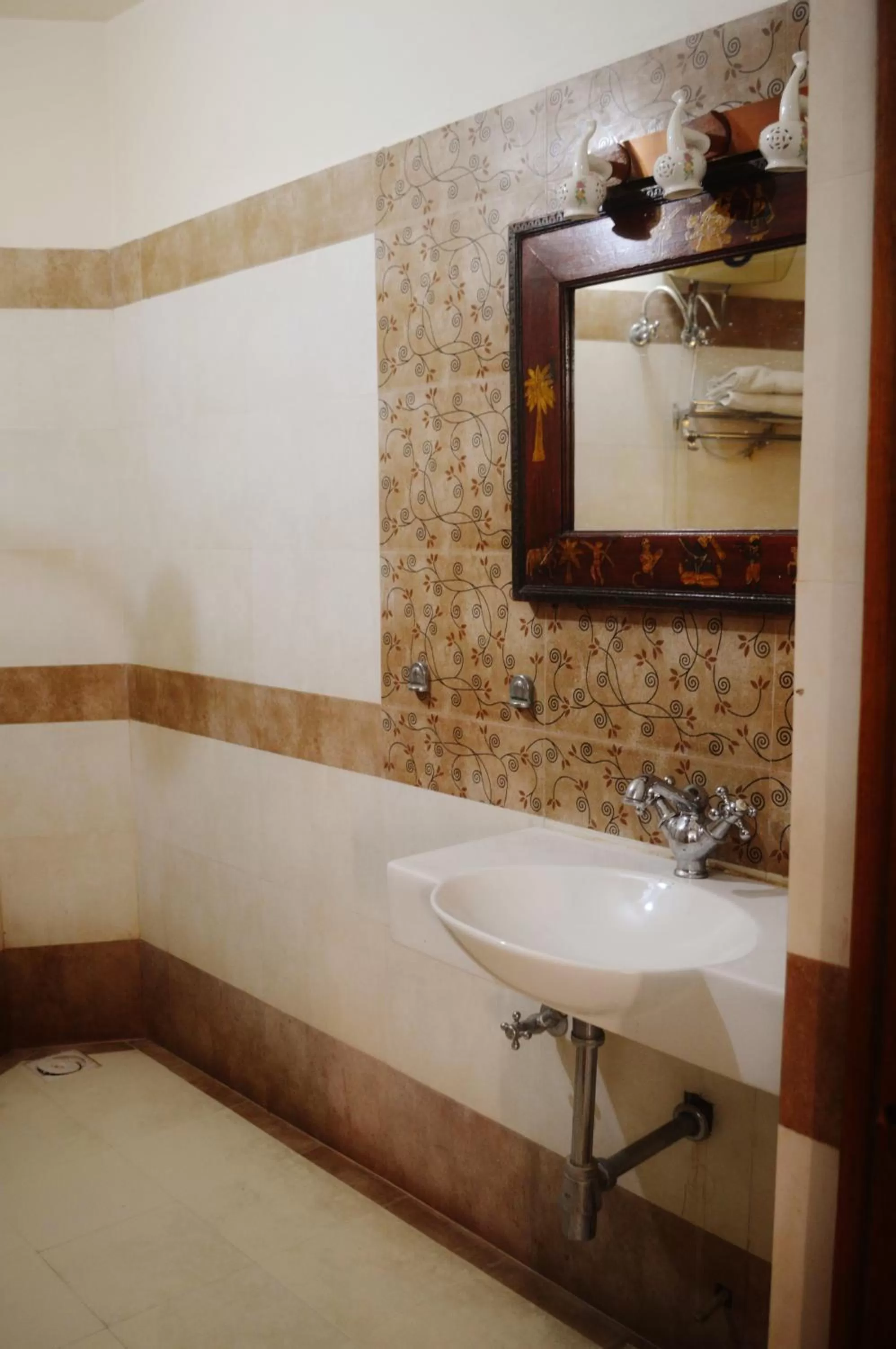 Bathroom in Rigmor haveli